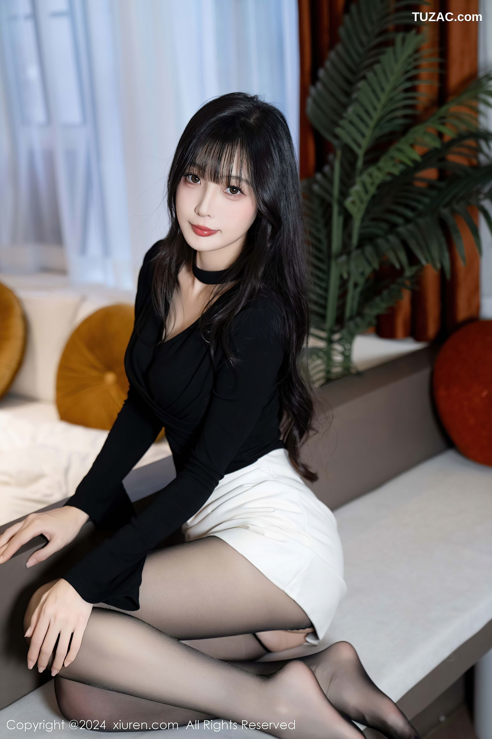 XiuRen秀人网-9691-林星阑-黑T白短裙暗绿色内衣黑丝-2024.12.31