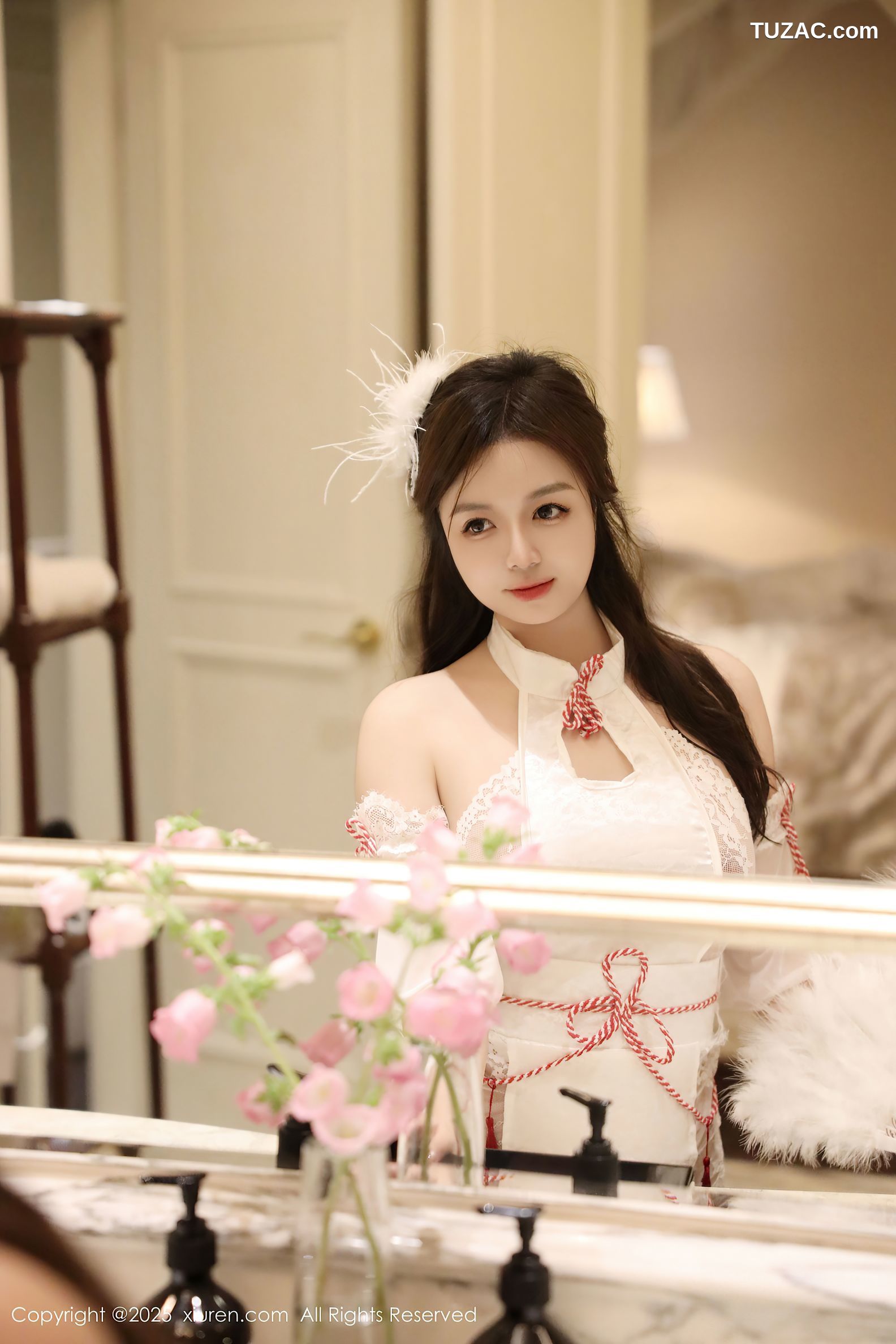 XiuRen秀人网-9698-沈思怡-萝莉情趣古风短旗袍翘臀丁字裤爆乳-2025.01.02