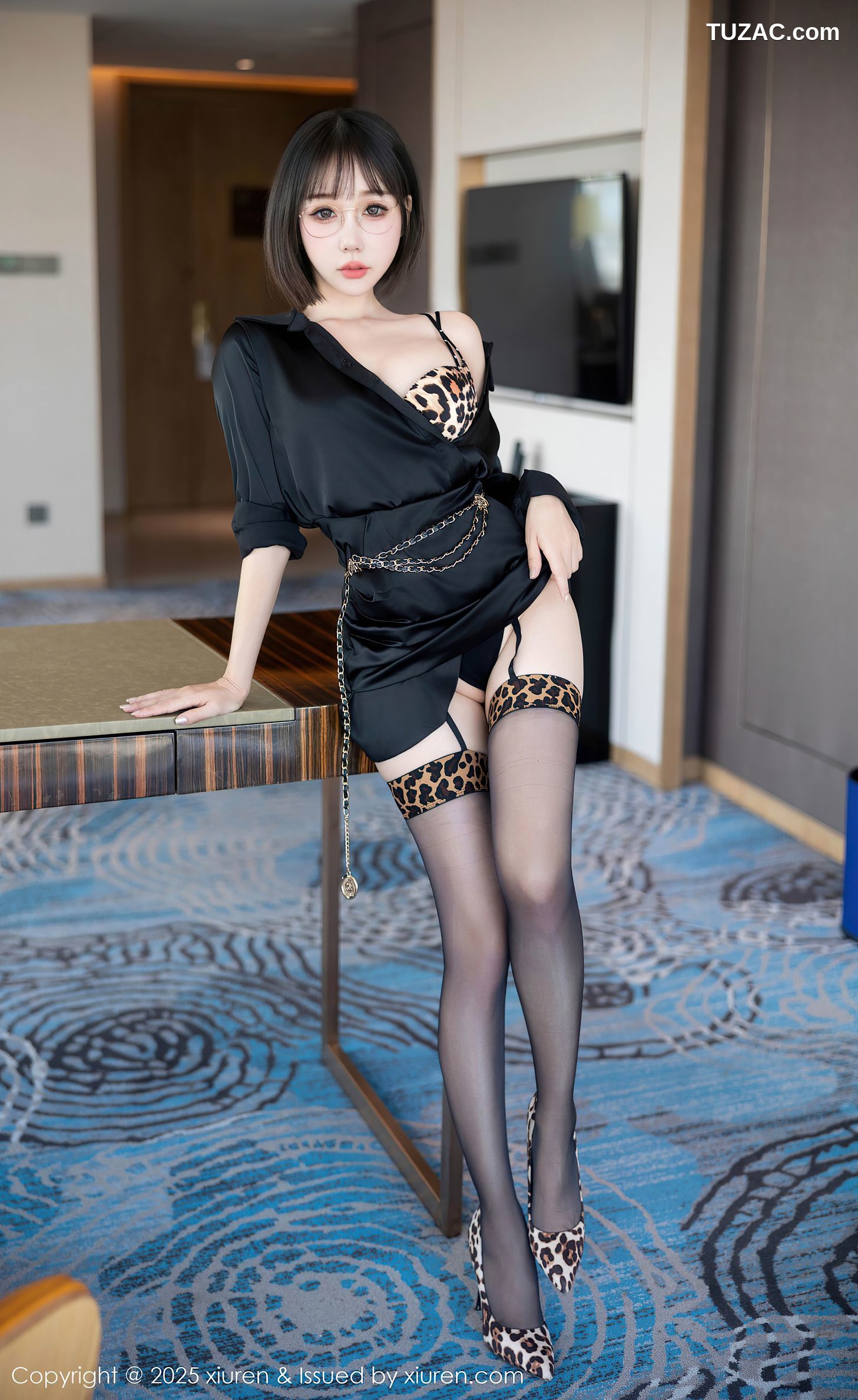 XiuRen秀人网-9701-波巧酱-豹纹内衣丁字裤-2025.01.03