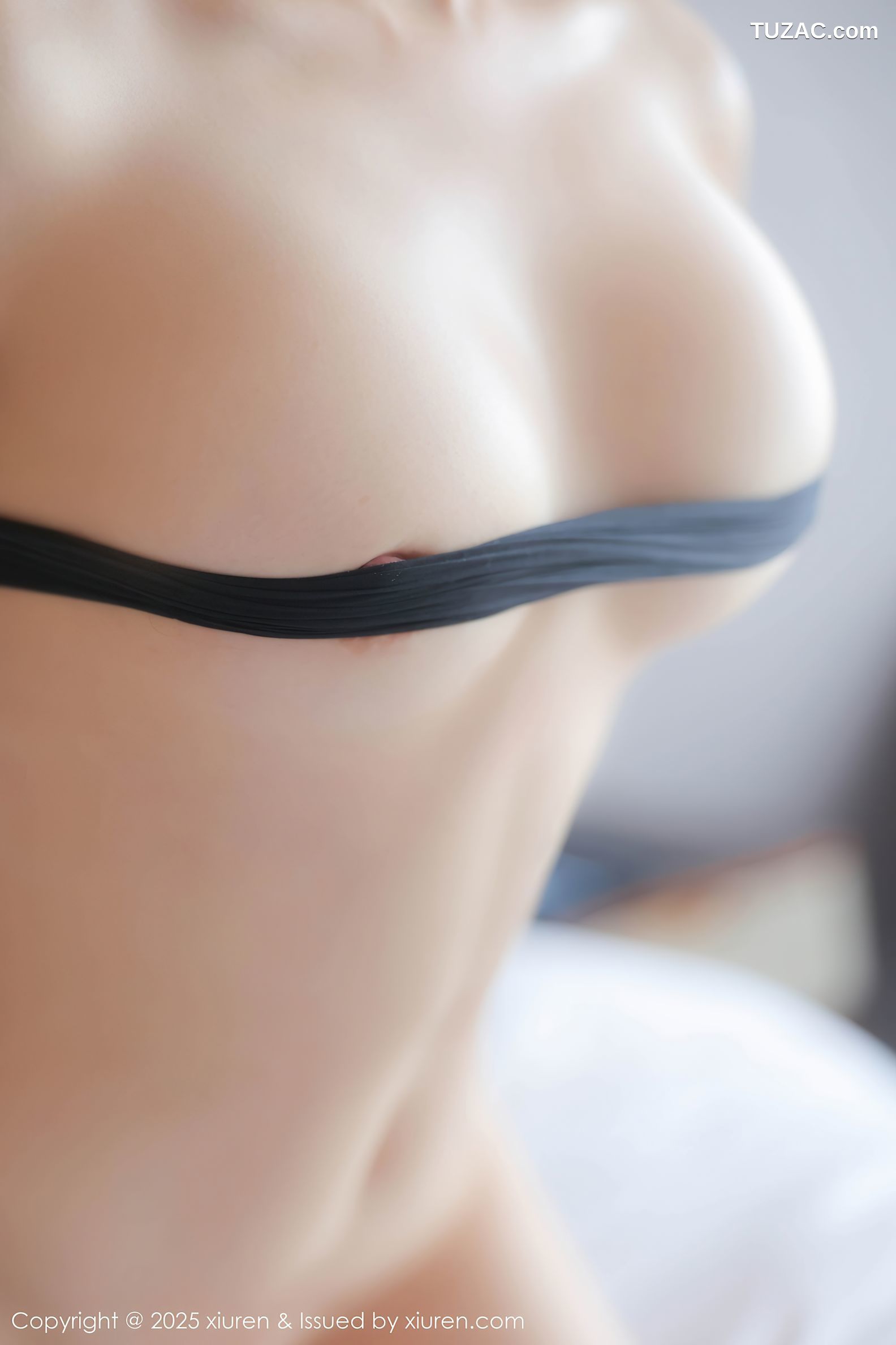 XiuRen秀人网-9701-波巧酱-豹纹内衣丁字裤-2025.01.03