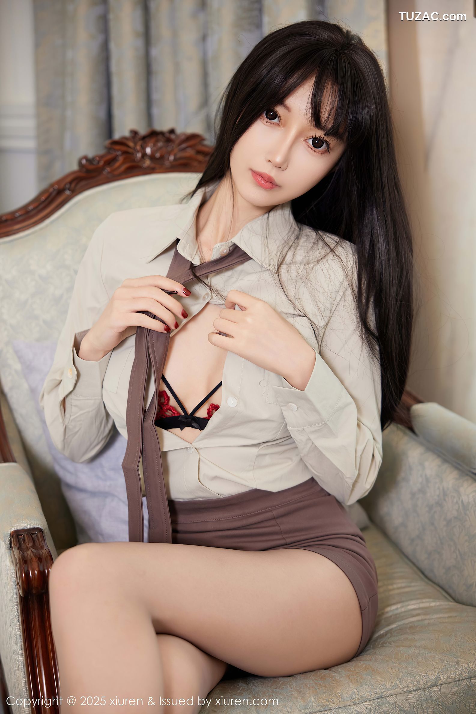 XiuRen秀人网-9702-玥儿玥er-短裙ol制服-2025.01.03