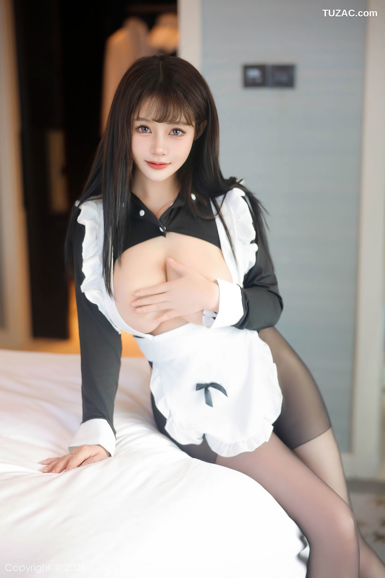XiuRen秀人网-9724-可可芝-情趣女仆装爆乳少女-2025.01.08