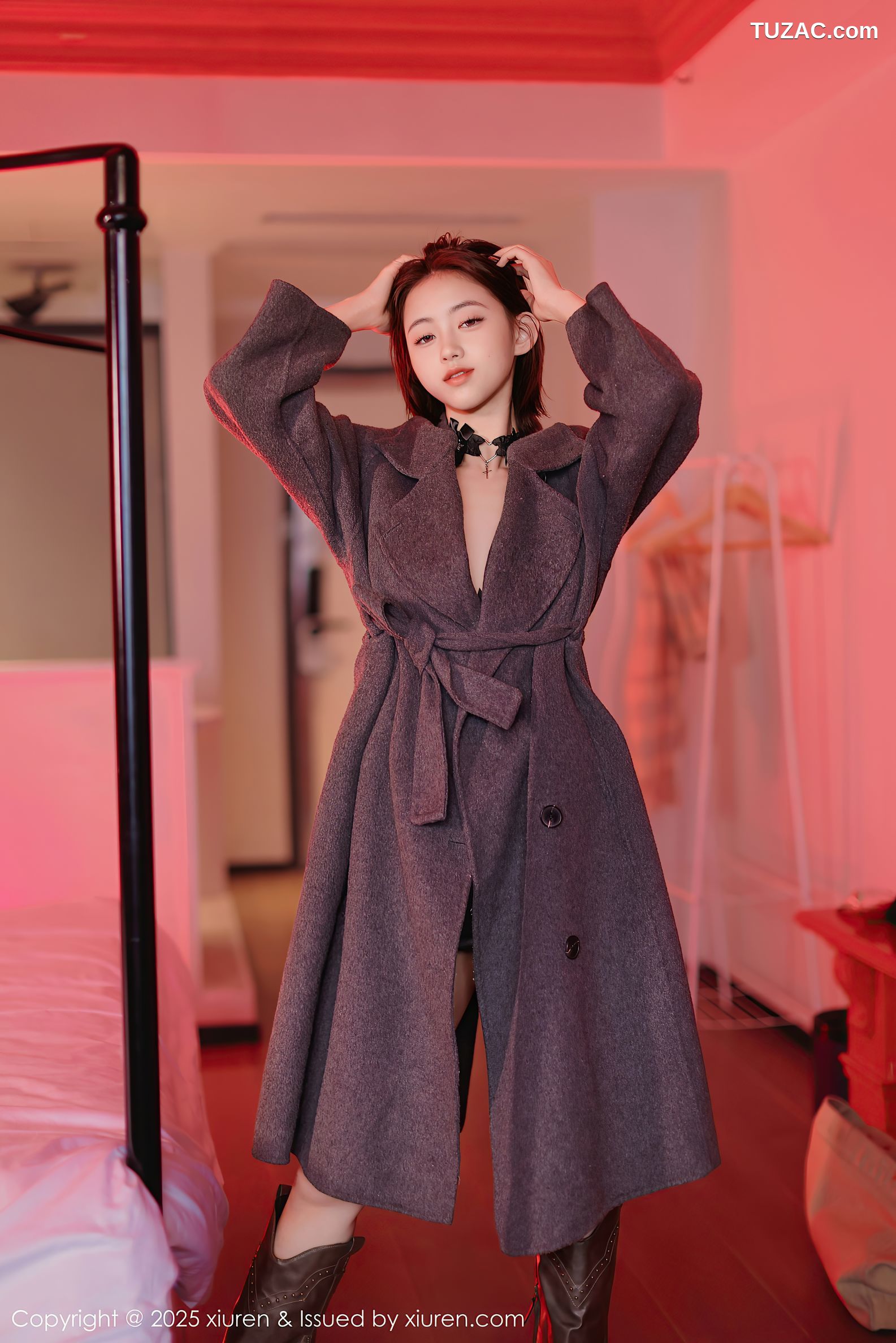 XiuRen秀人网-9727-小橘子orange-短发少女黑色轻透情趣内衣-2025.01.08