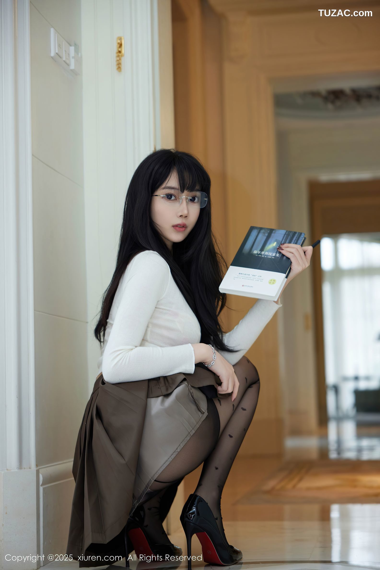 XiuRen秀人网-9737-玥儿玥er-美女家教迷晕剧情-2025.01.10
