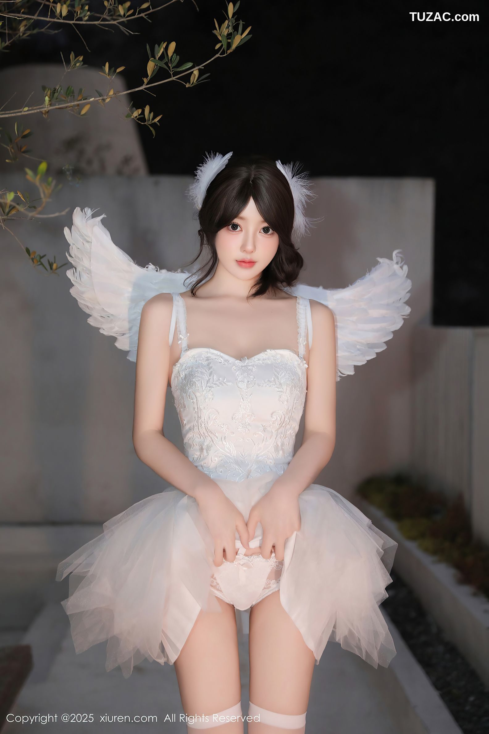 XiuRen秀人网-9742-桃妖夭-白色天使短纱裙白丝爆乳萝莉-2025.01.10