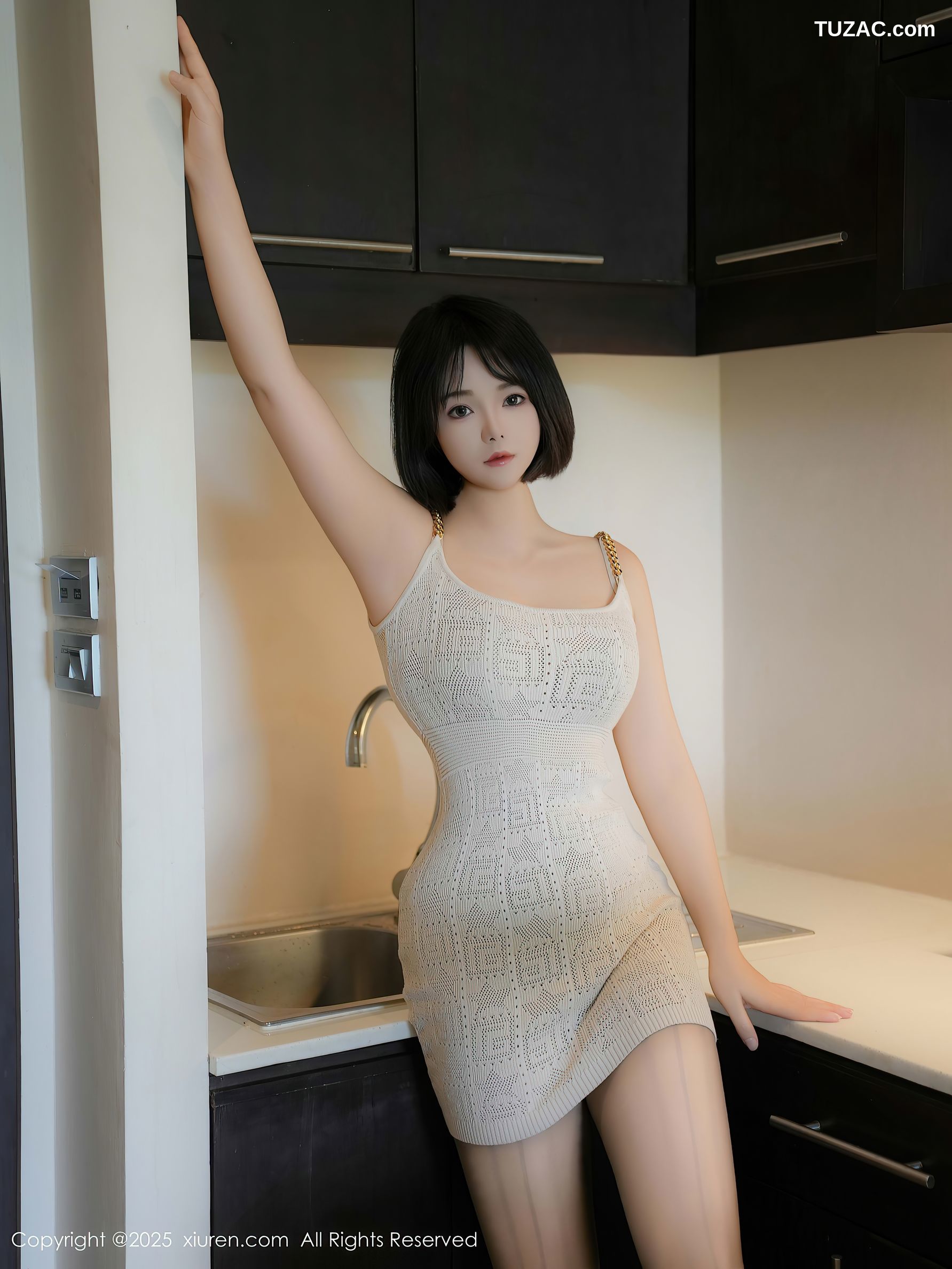 XiuRen秀人网-9747-桃色奶酪-白色连衣短裙肉色内衣-2025.01.13