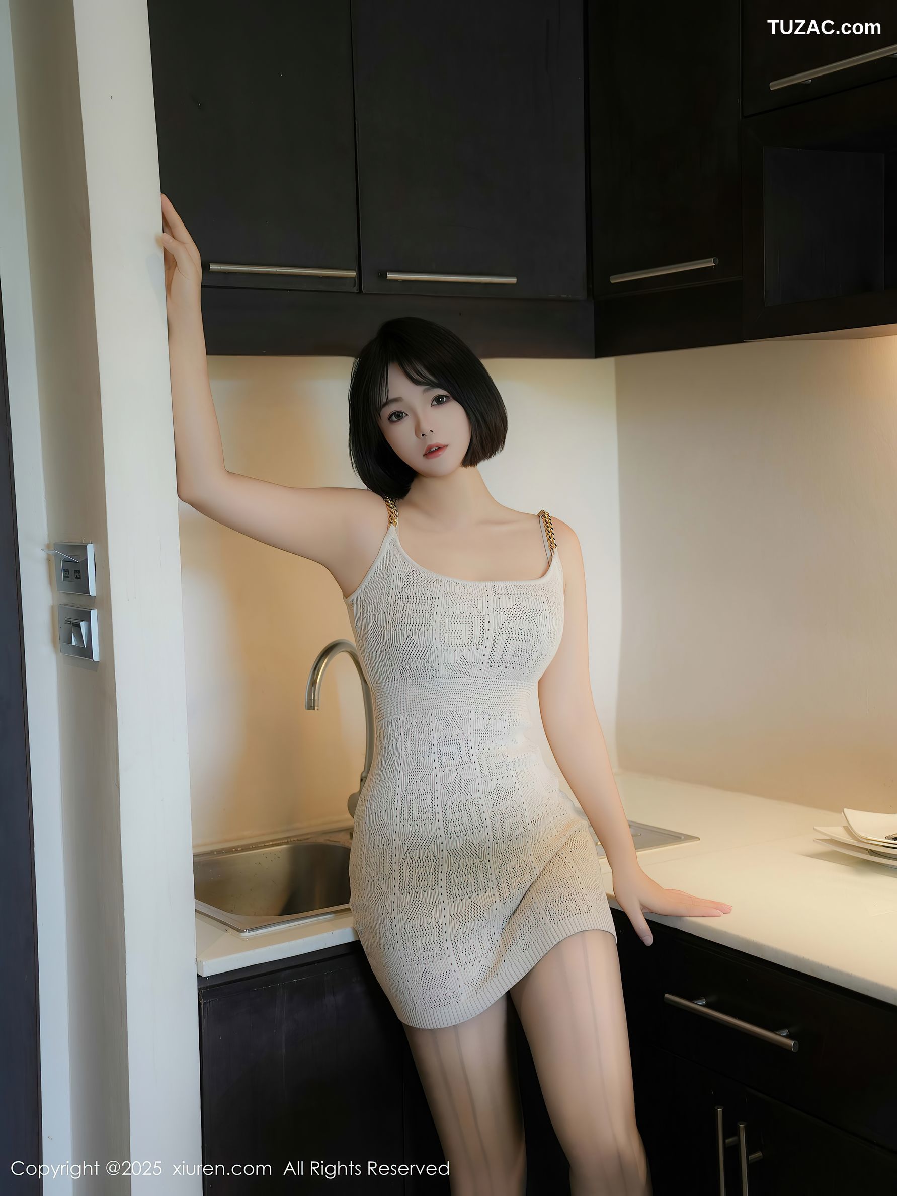 XiuRen秀人网-9747-桃色奶酪-白色连衣短裙肉色内衣-2025.01.13