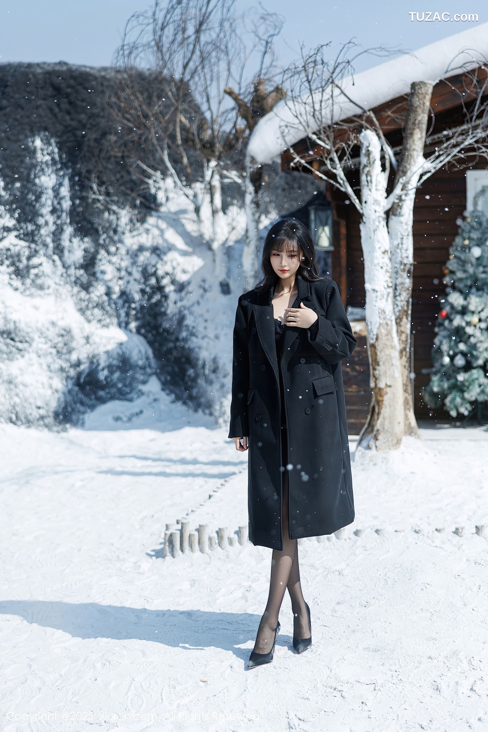 XiuRen秀人网-9749-林星阑-雪地黑大衣-情趣内衣黑丝-2025.01.13