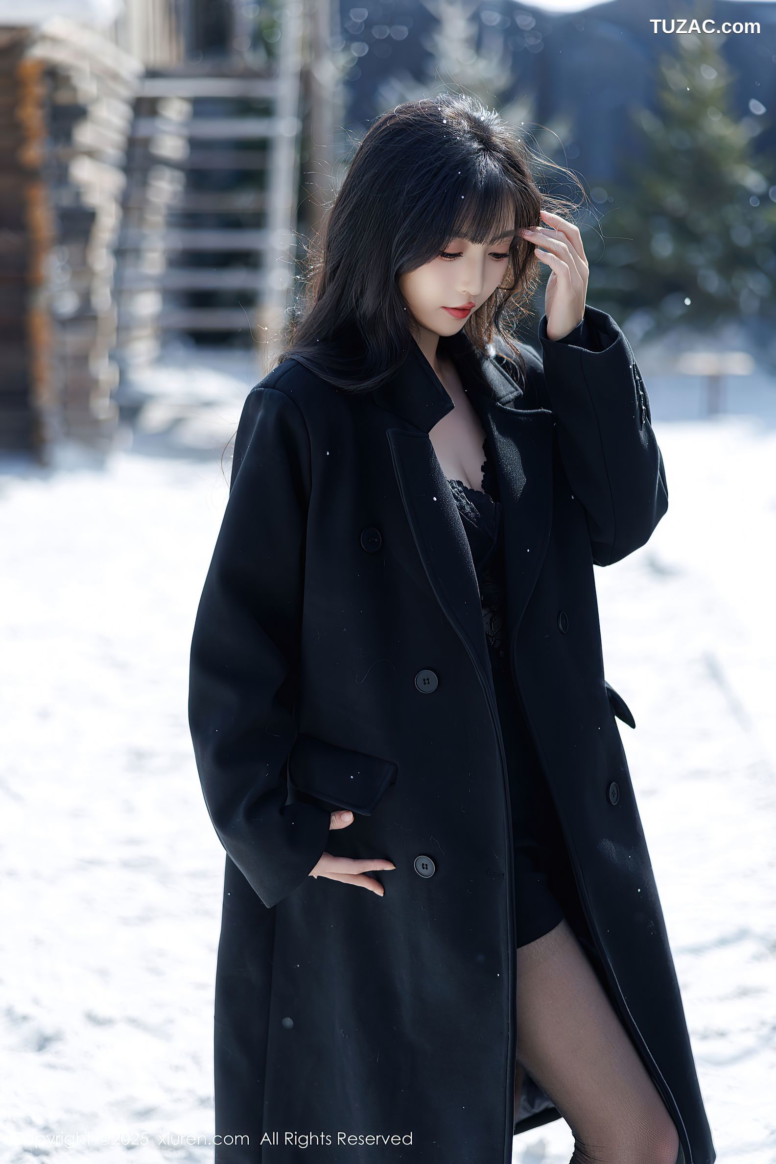 XiuRen秀人网-9749-林星阑-雪地黑大衣-情趣内衣黑丝-2025.01.13
