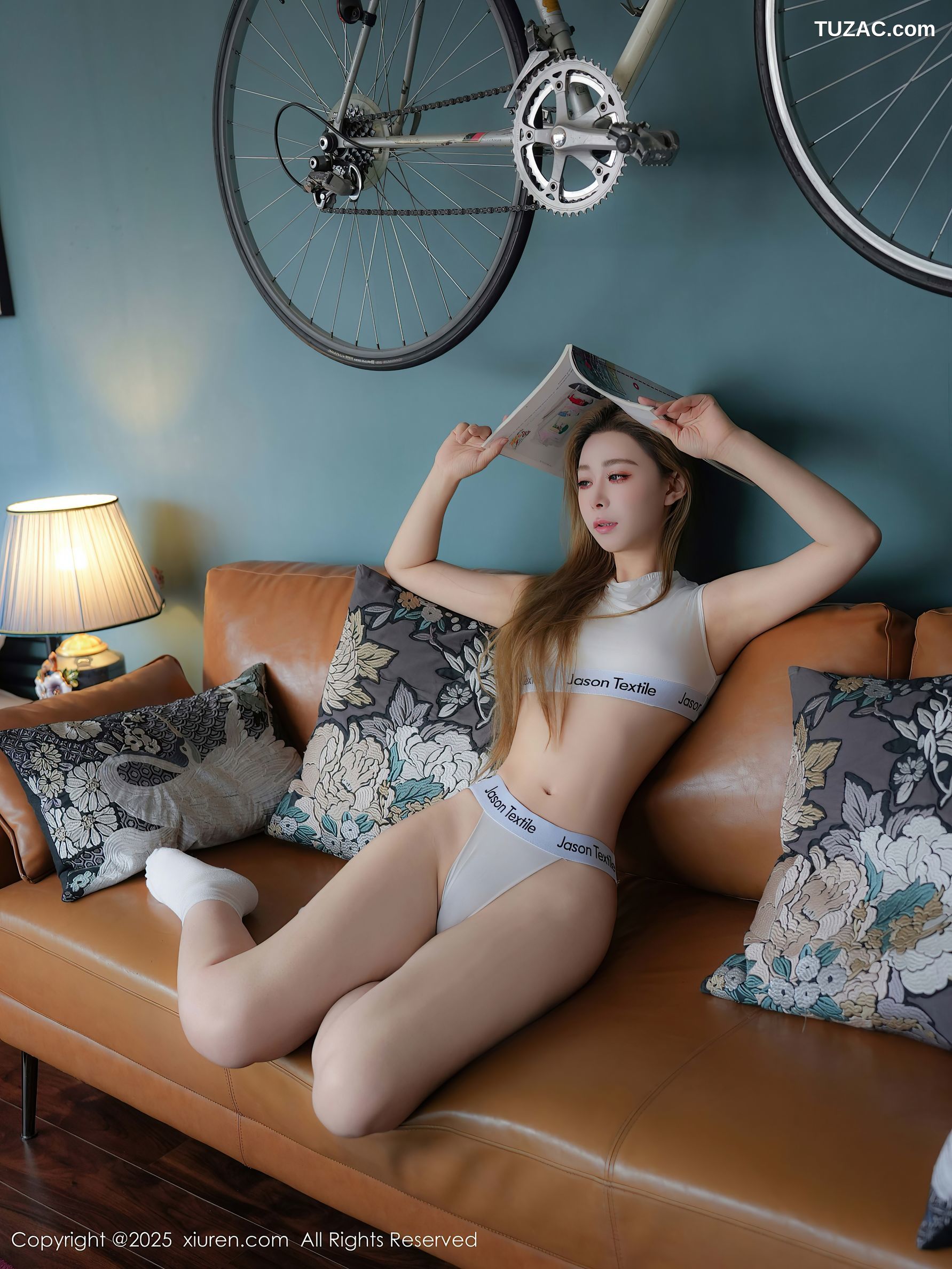 XiuRen秀人网-9754-糖糖-透视黑纱运动内衣美臀-2025.01.14