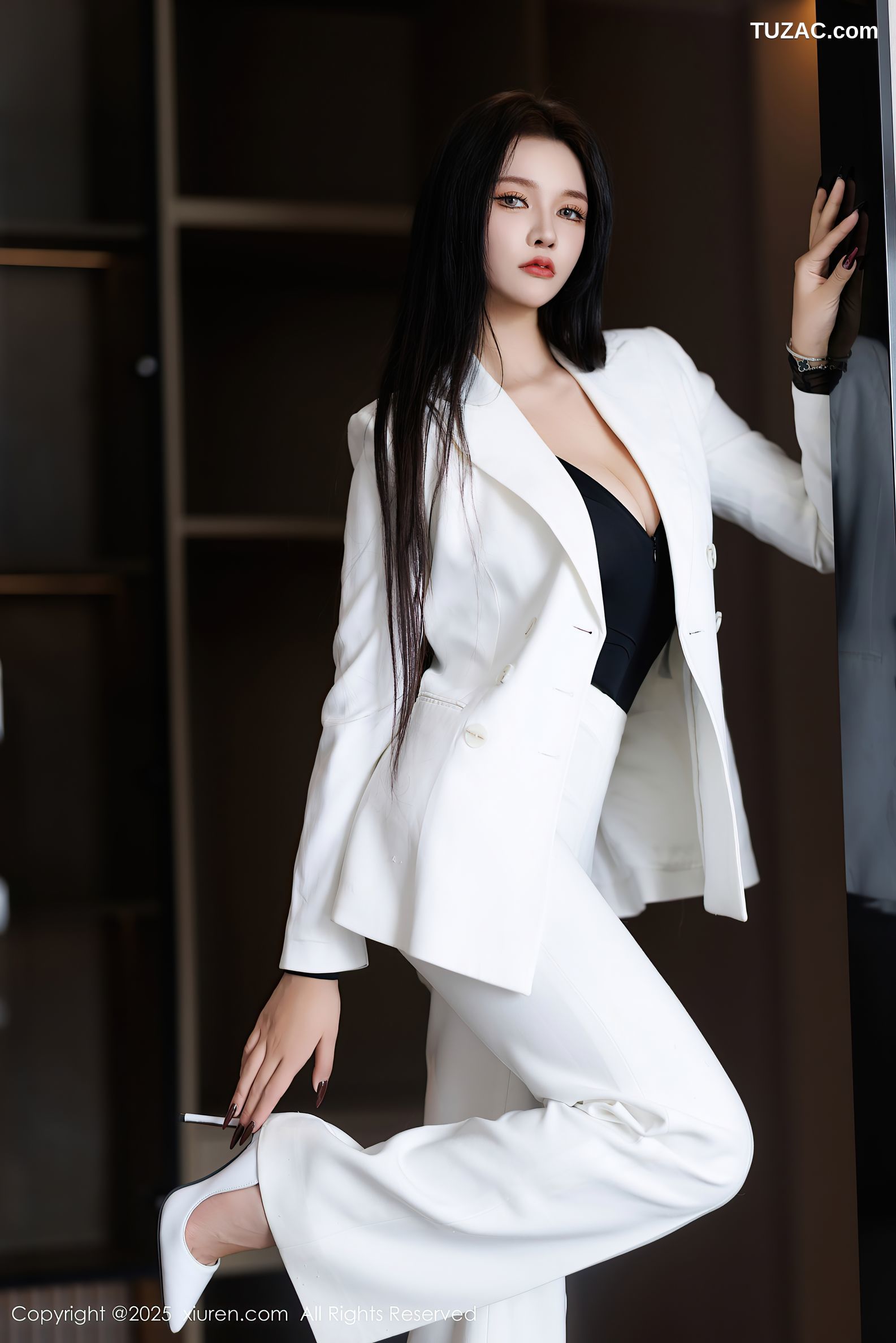 XiuRen秀人网-9755-娜比-OL白色西服套装黑丝连体内衣-2025.01.14