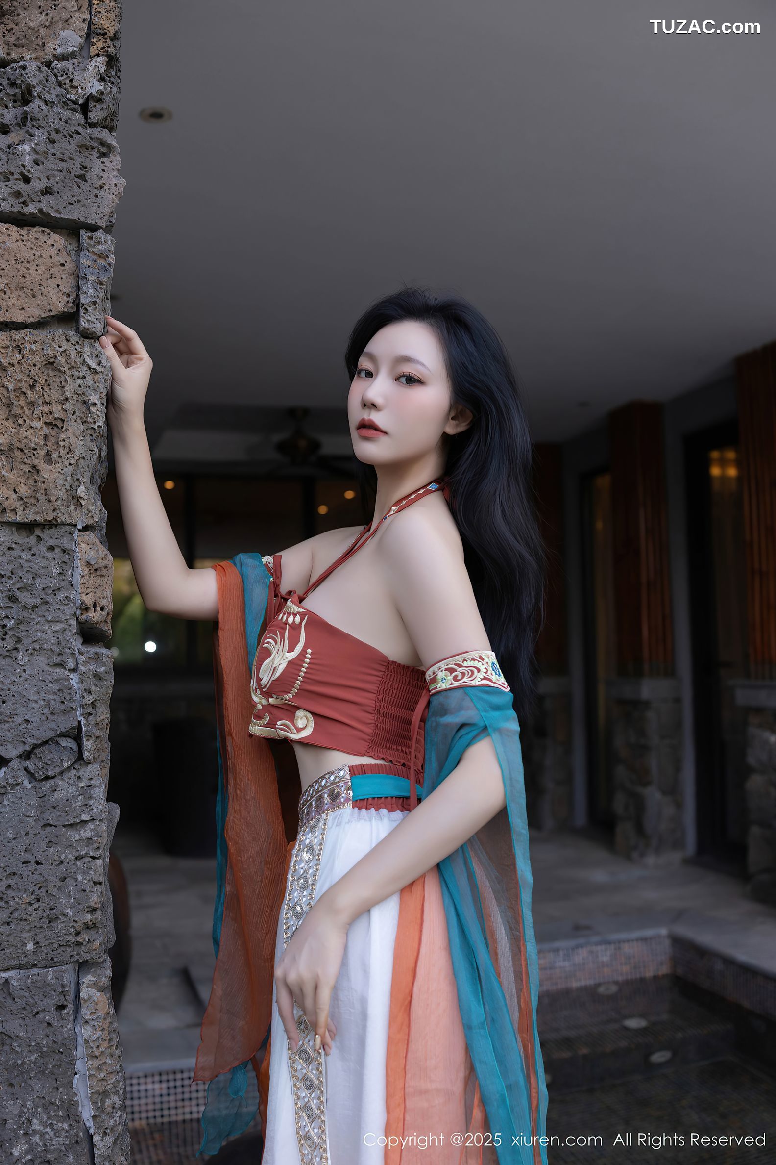 XiuRen秀人网-9757-安然anran-西域风古装抹胸长纱裙美乳-2025.01.14