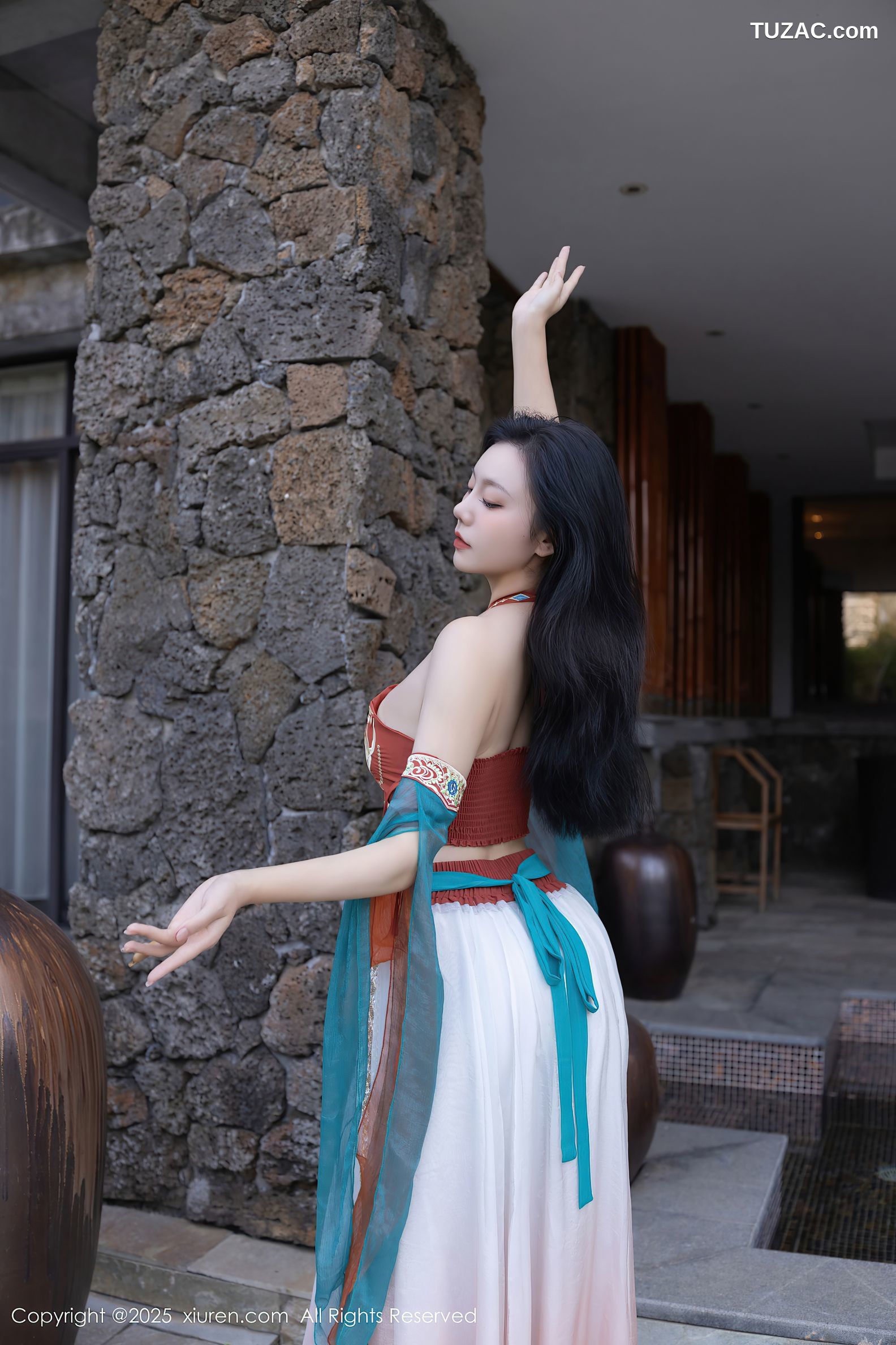 XiuRen秀人网-9757-安然anran-西域风古装抹胸长纱裙美乳-2025.01.14