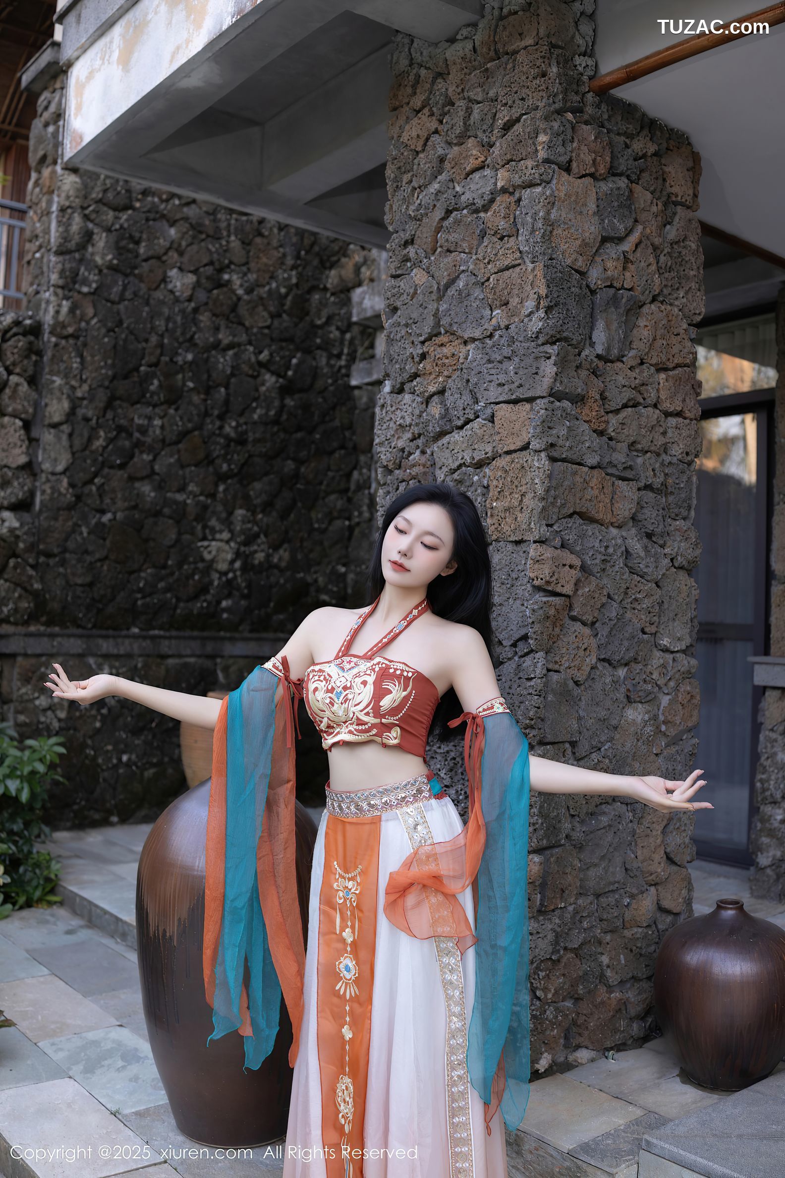 XiuRen秀人网-9757-安然anran-西域风古装抹胸长纱裙美乳-2025.01.14