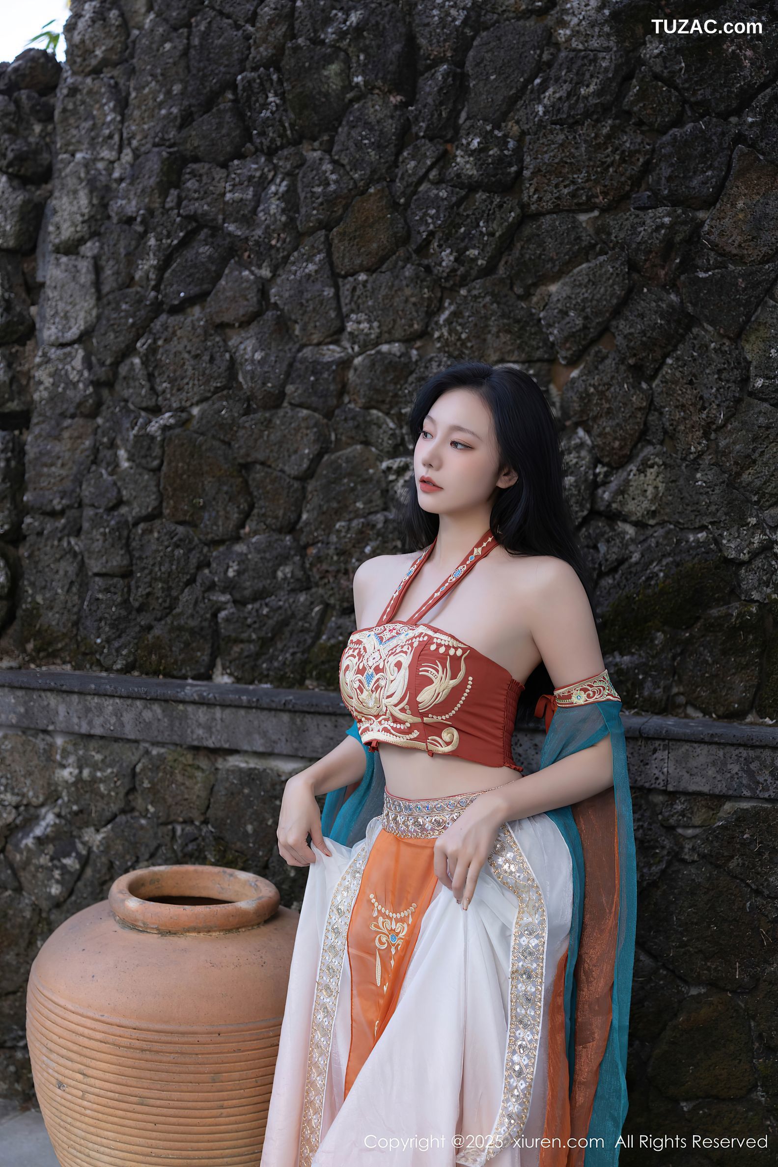 XiuRen秀人网-9757-安然anran-西域风古装抹胸长纱裙美乳-2025.01.14