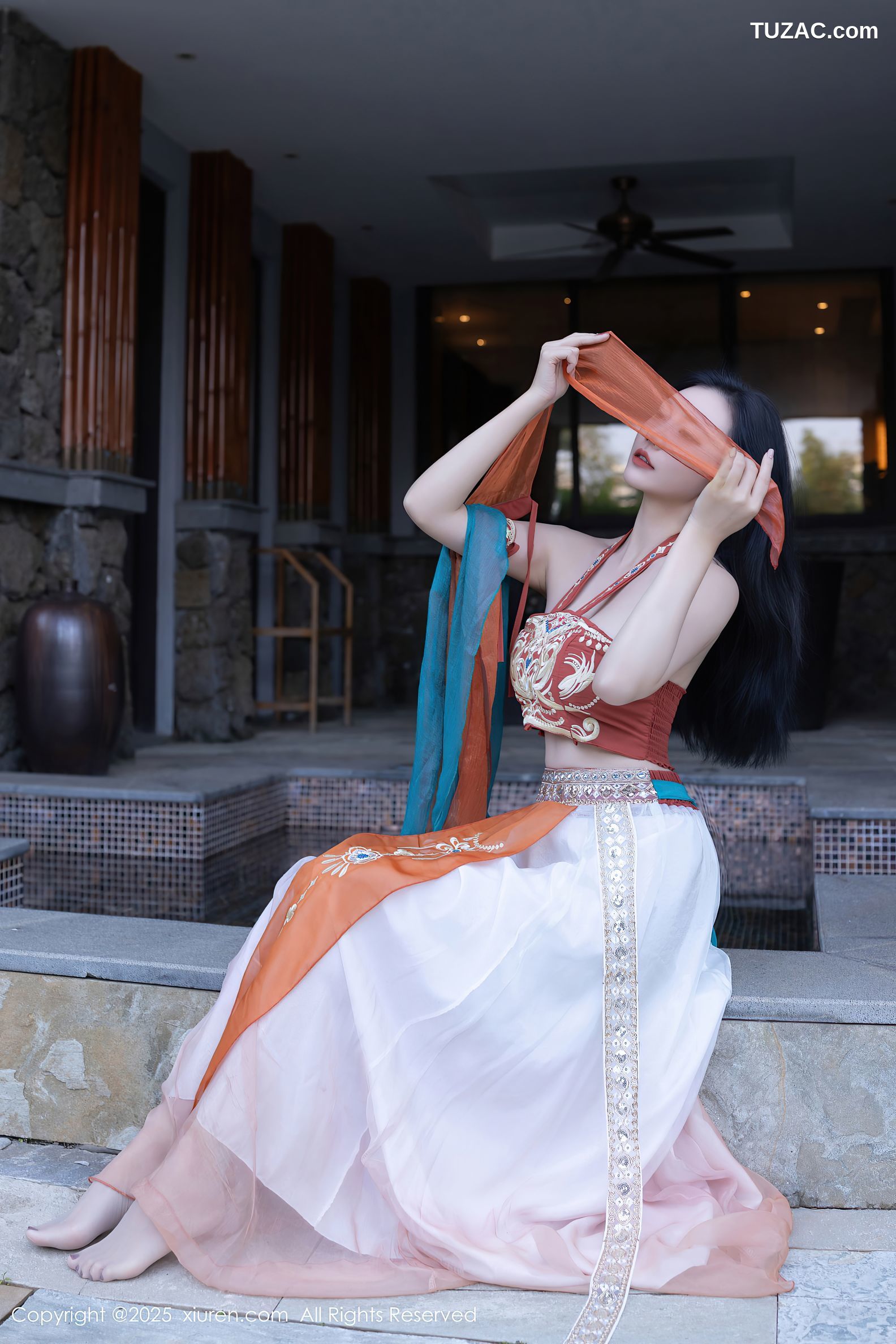 XiuRen秀人网-9757-安然anran-西域风古装抹胸长纱裙美乳-2025.01.14