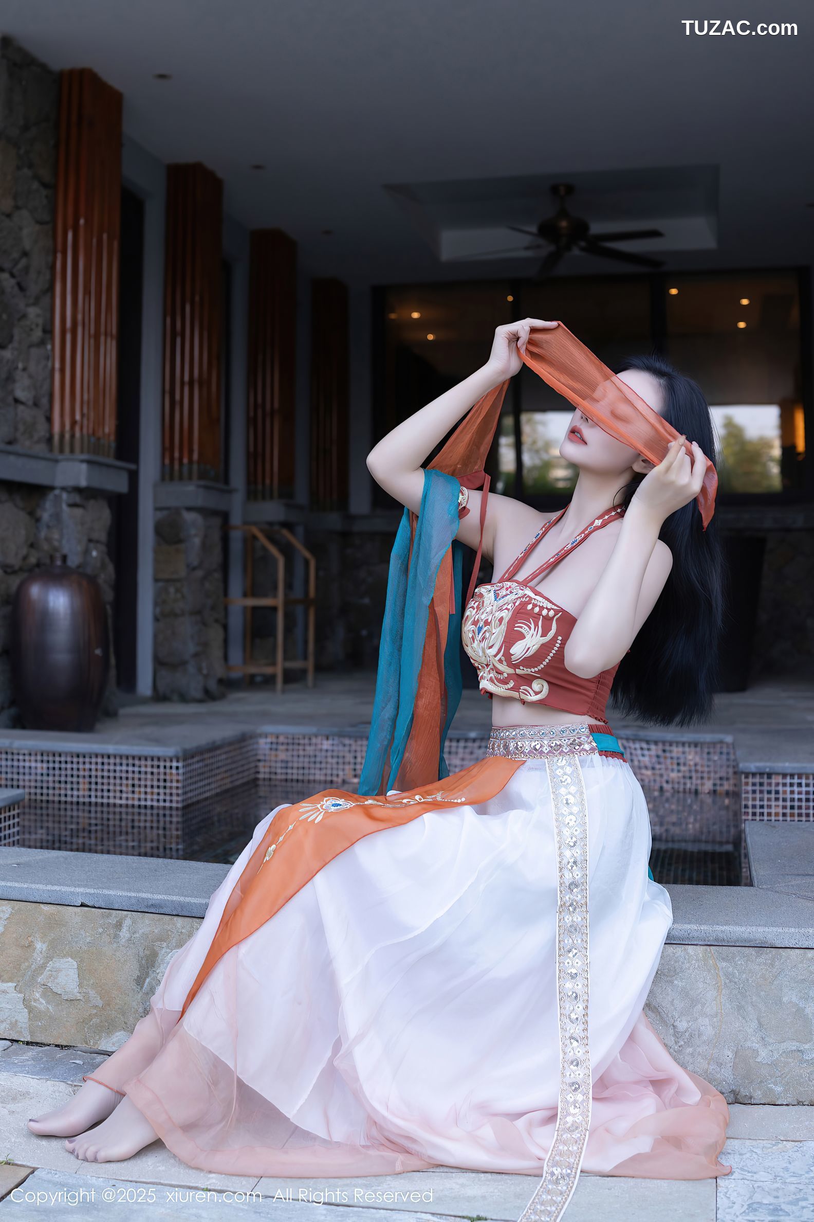 XiuRen秀人网-9757-安然anran-西域风古装抹胸长纱裙美乳-2025.01.14