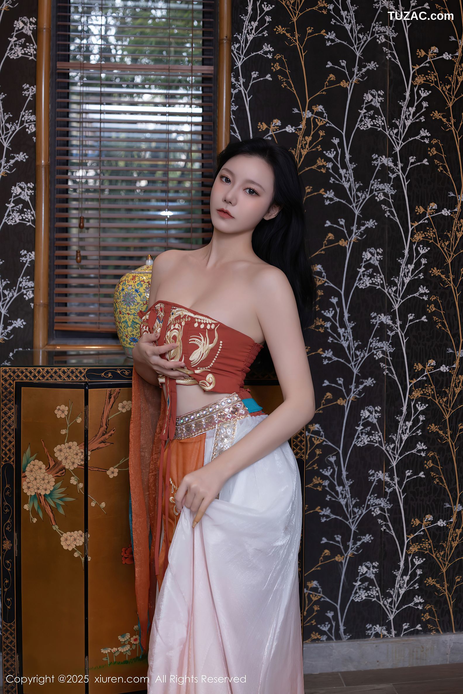 XiuRen秀人网-9757-安然anran-西域风古装抹胸长纱裙美乳-2025.01.14