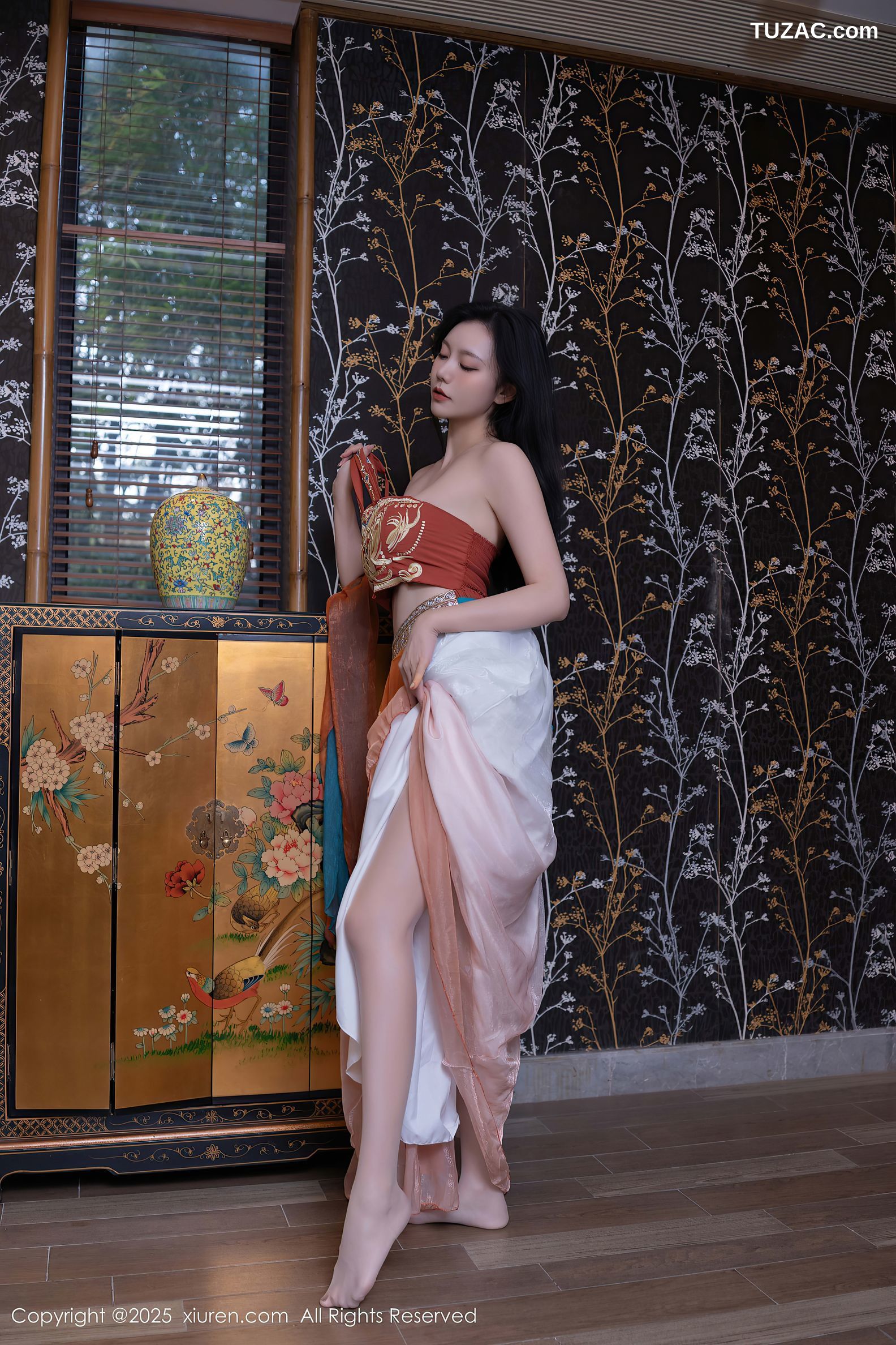 XiuRen秀人网-9757-安然anran-西域风古装抹胸长纱裙美乳-2025.01.14