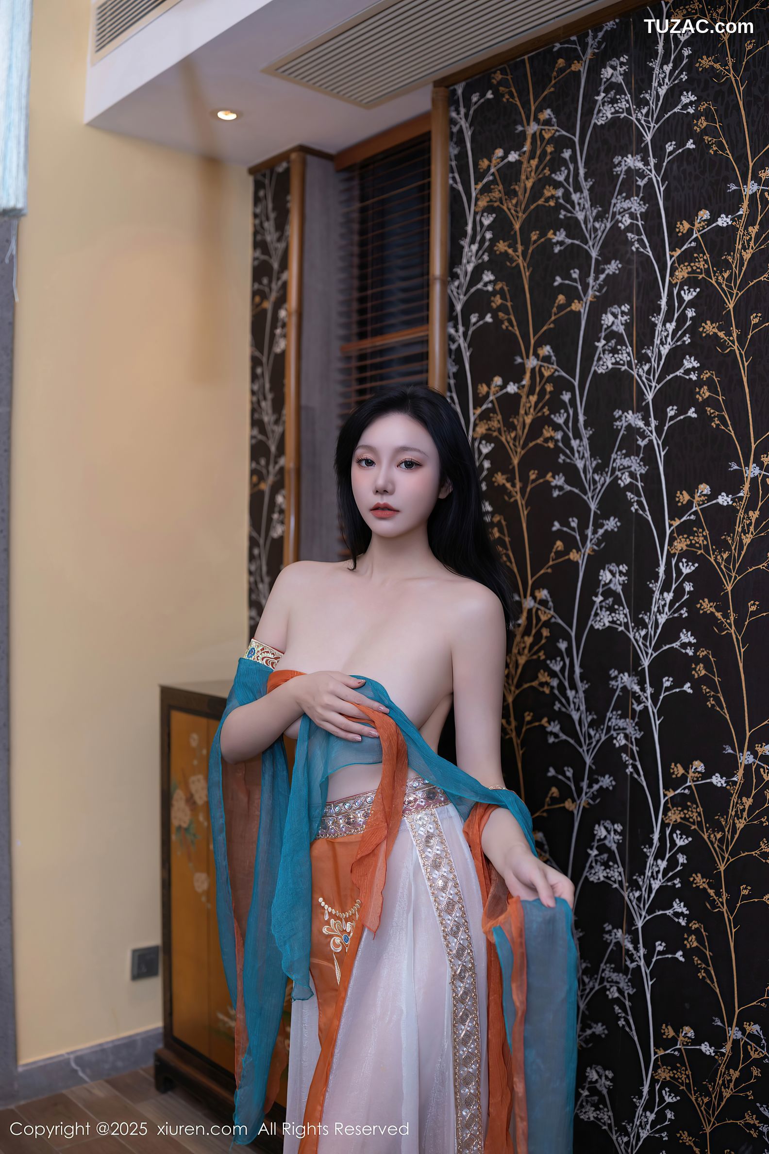 XiuRen秀人网-9757-安然anran-西域风古装抹胸长纱裙美乳-2025.01.14