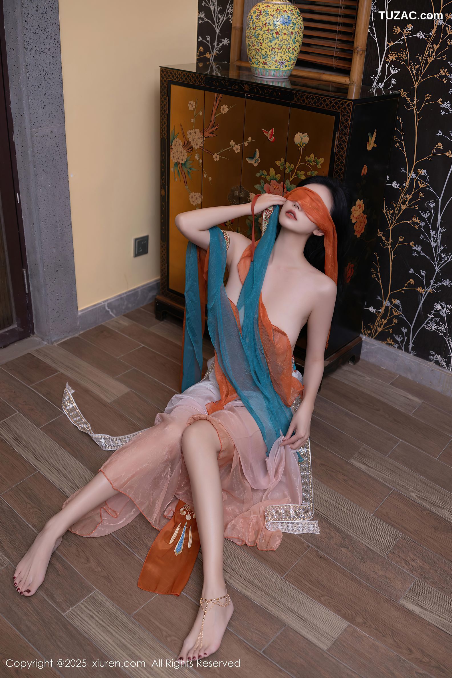 XiuRen秀人网-9757-安然anran-西域风古装抹胸长纱裙美乳-2025.01.14