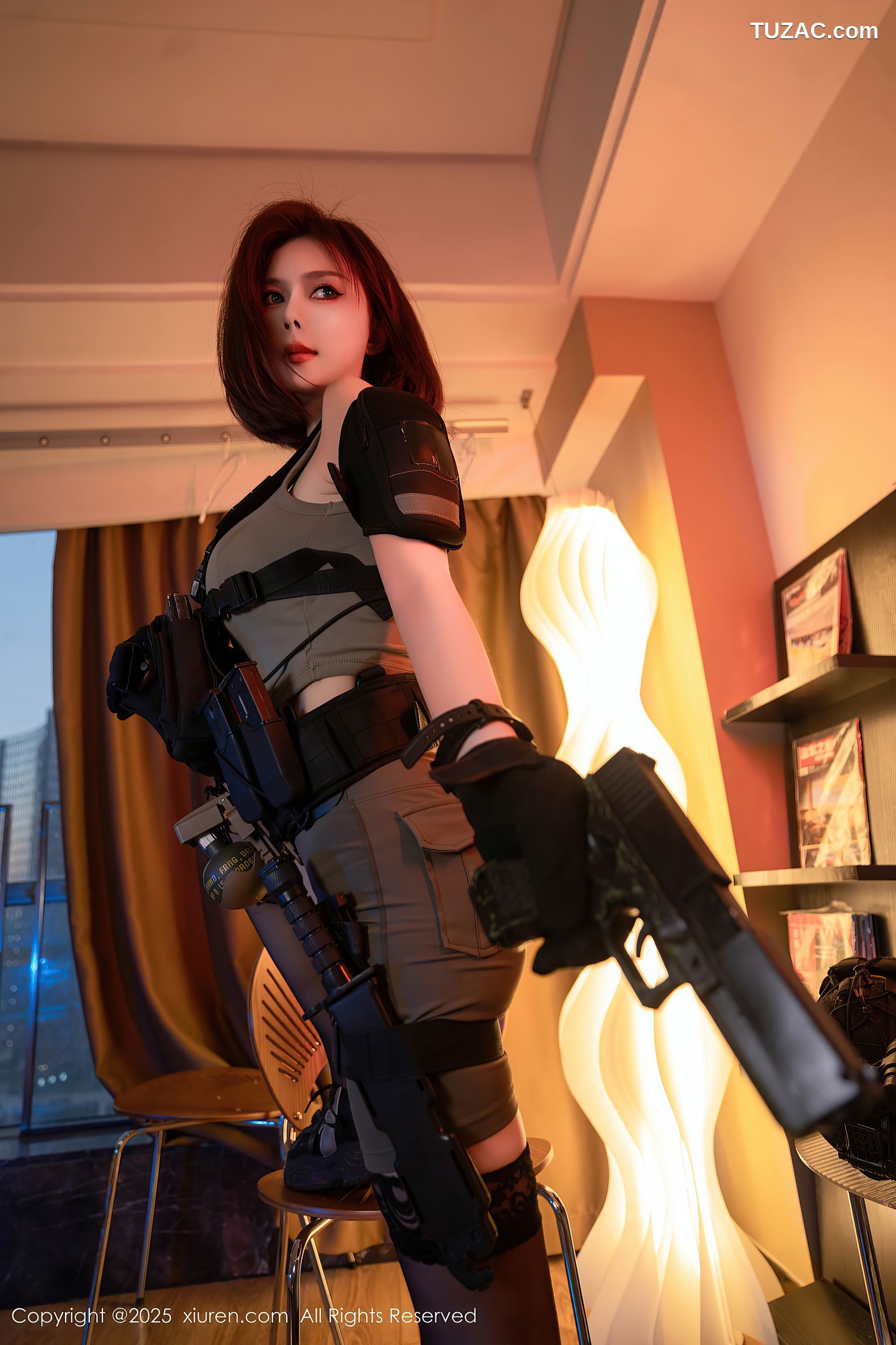 XiuRen秀人网-9759-白芷yy-帅气短发美女制服特种兵黑丝-2025.01.15