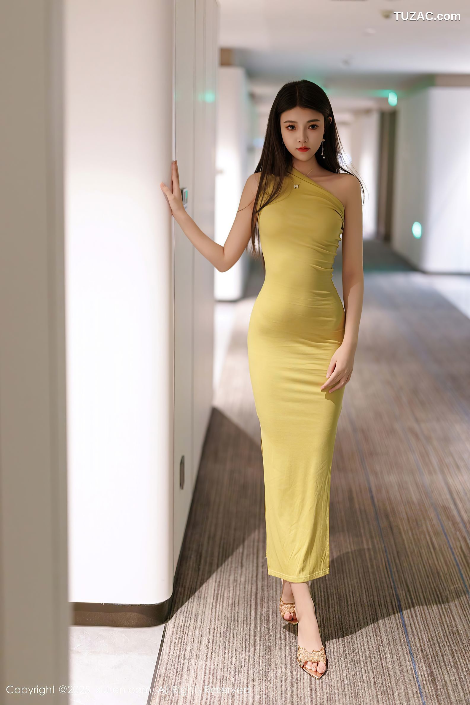 XiuRen秀人网-9761-初梦瑶-鹅黄连衣长裙黑蕾丝内衣-2025.01.15