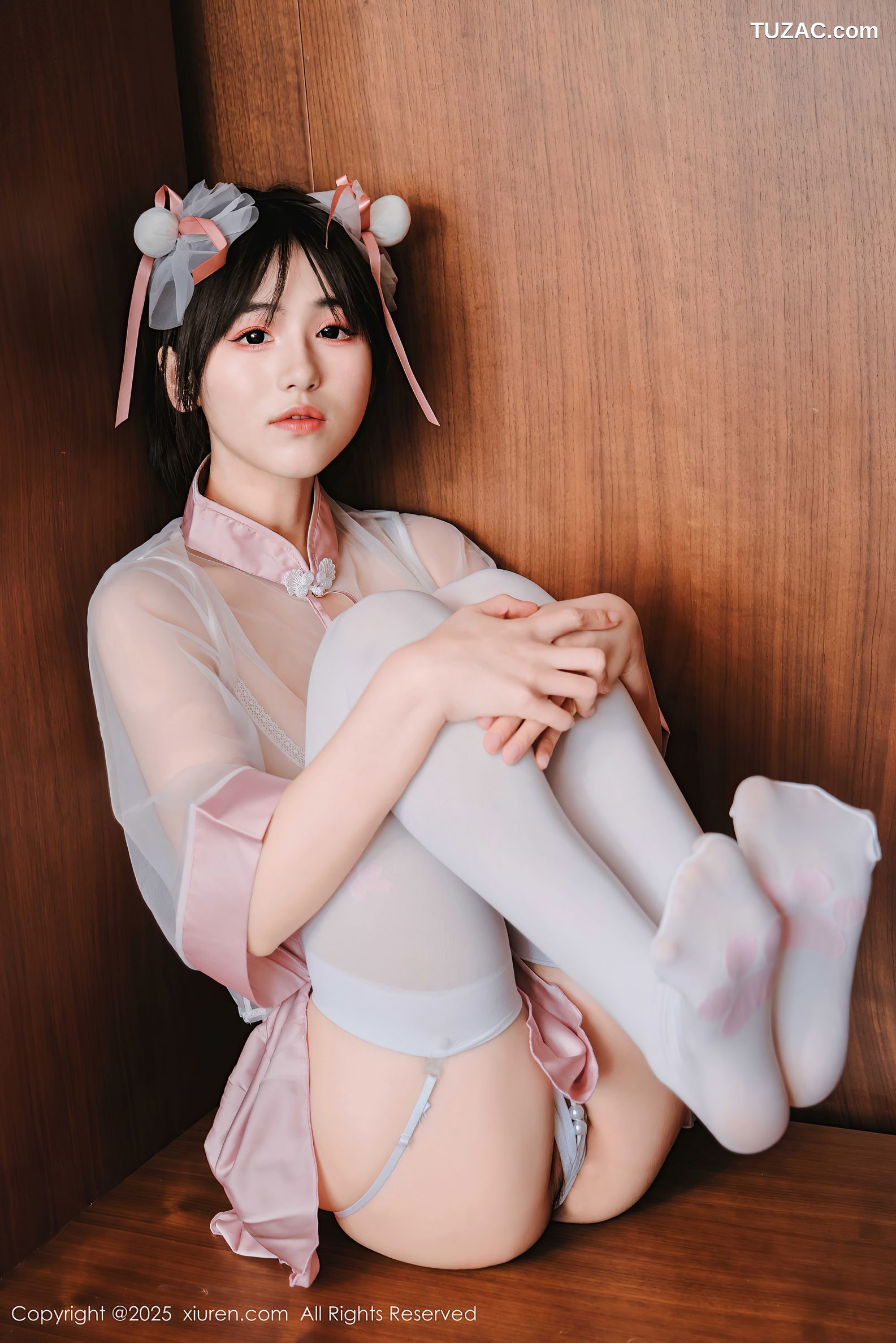 XiuRen秀人网-9763-奶芙乔乔-轻透薄纱蕾丝内衣爆乳-2025.01.15