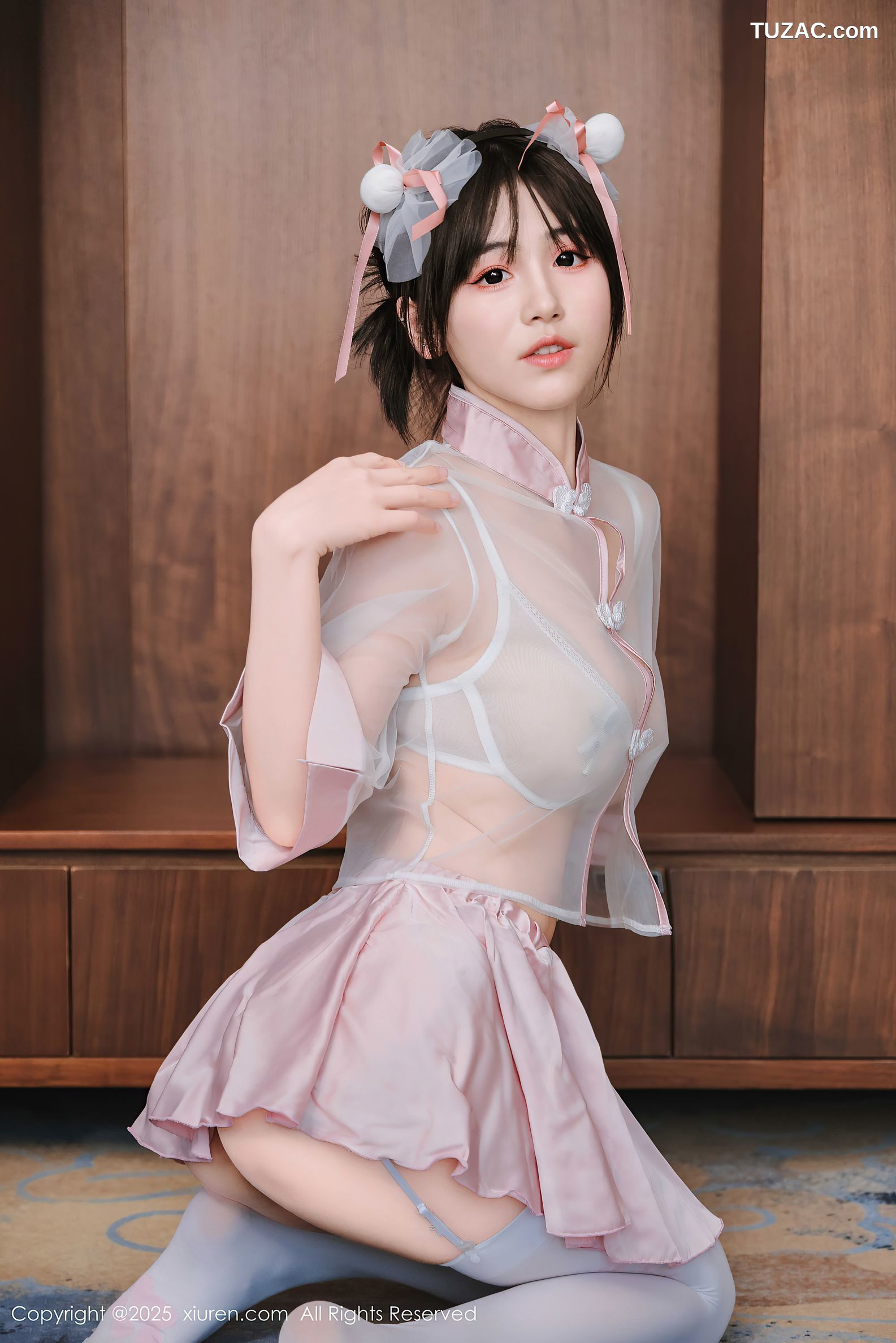 XiuRen秀人网-9763-奶芙乔乔-轻透薄纱蕾丝内衣爆乳-2025.01.15