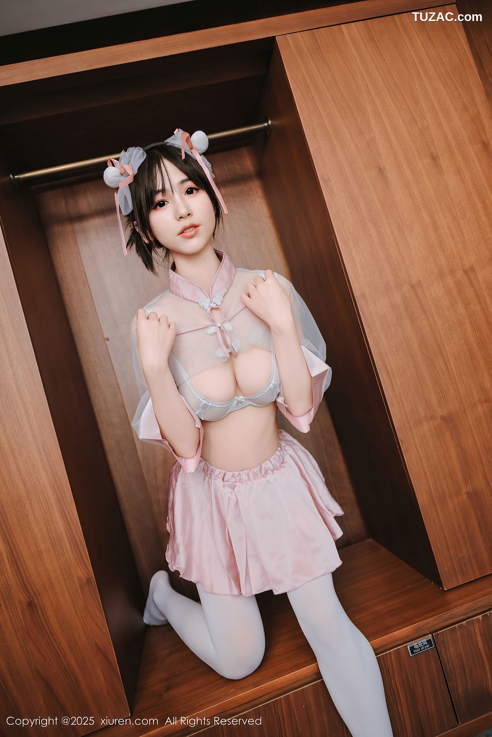 XiuRen秀人网-9763-奶芙乔乔-轻透薄纱蕾丝内衣爆乳-2025.01.15