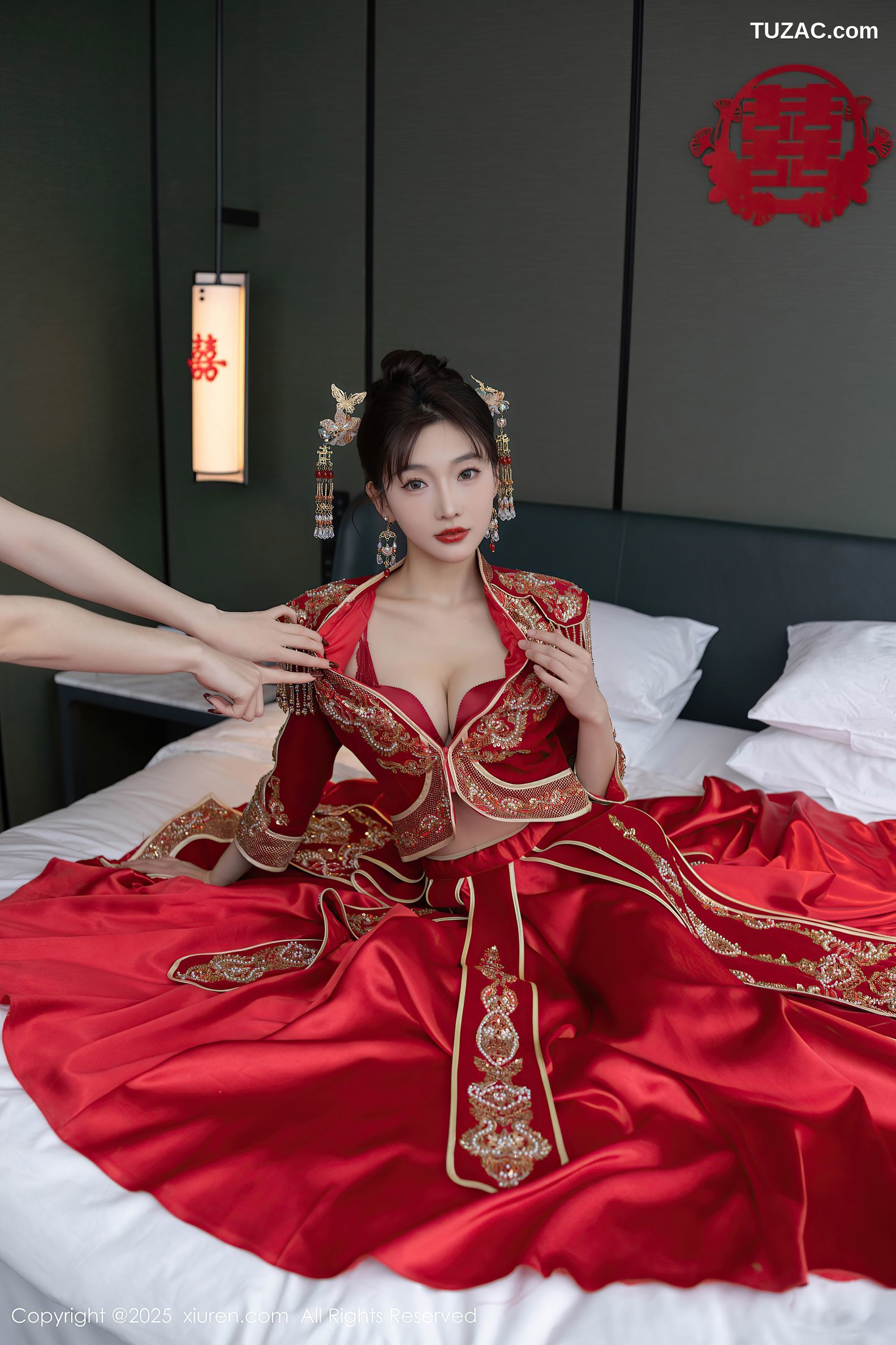 XiuRen秀人网-9770-陆萱萱-中式大红新娘装红色内衣-2025.01.16