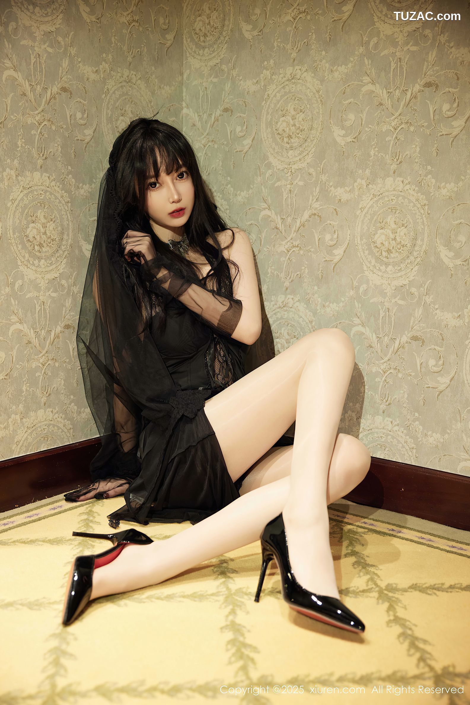 XiuRen秀人网-9773-玥儿玥er-神秘轻透黑纱衣肉丝爆乳-2025.01.17