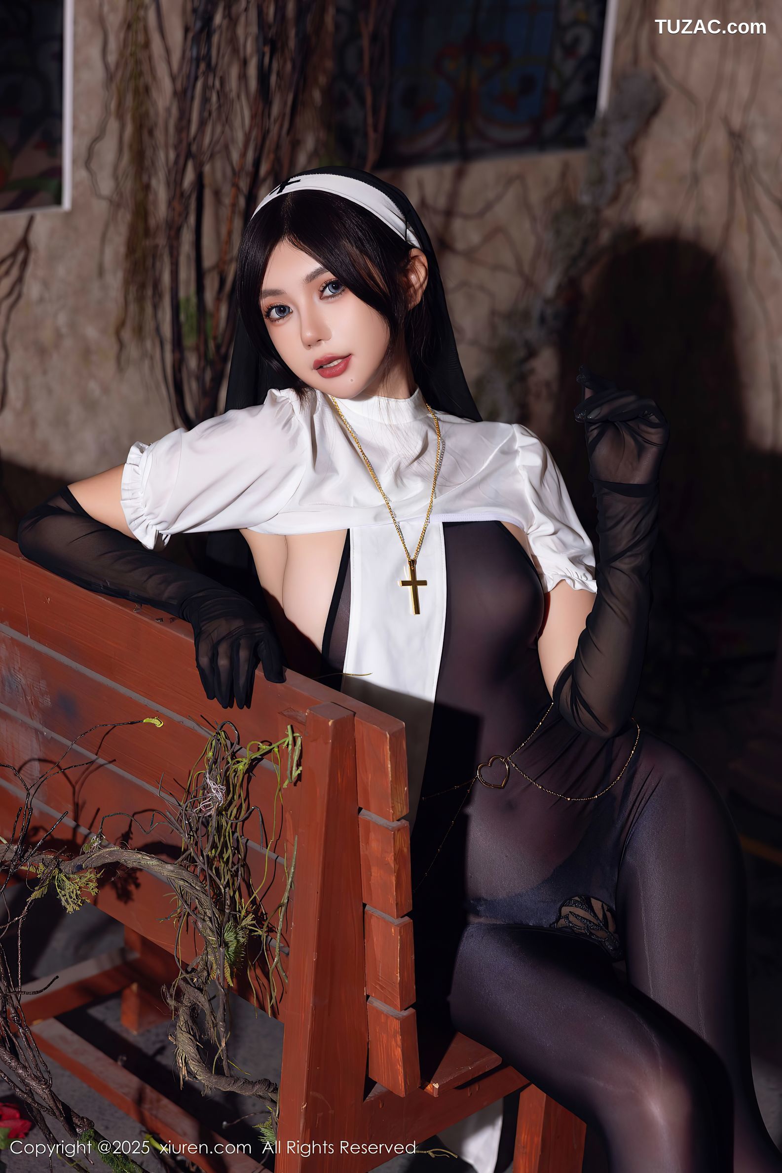 XiuRen秀人网-9774-绮里嘉ula-情趣修女轻透黑纱连体-2025.01.17