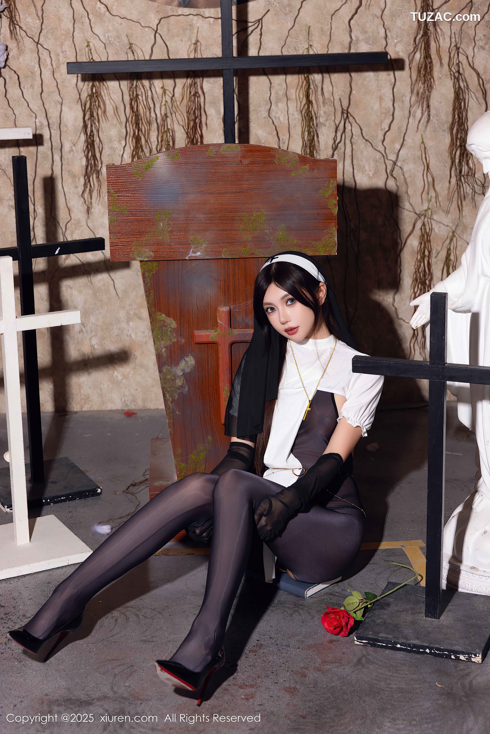 XiuRen秀人网-9774-绮里嘉ula-情趣修女轻透黑纱连体-2025.01.17