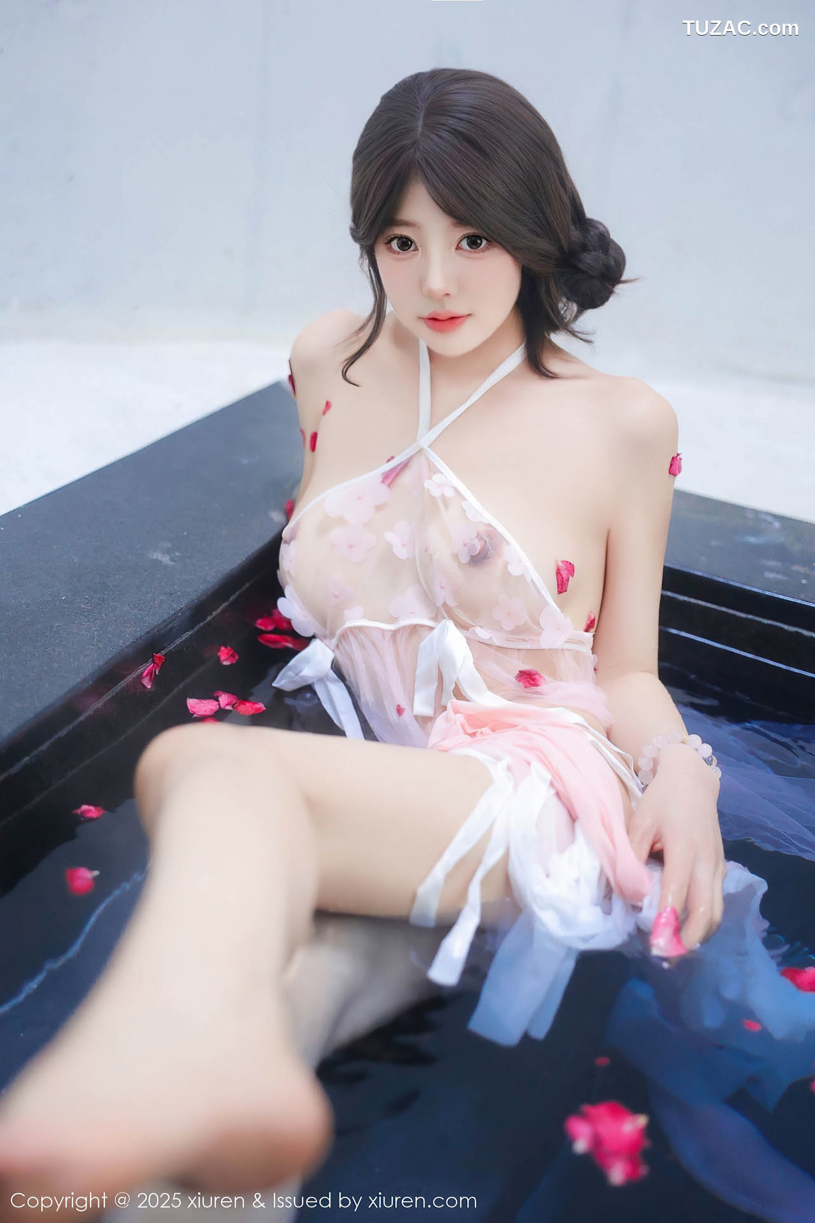 XiuRen秀人网-9778-桃妖夭-古风轻透淡紫纱湿身沐浴-2025.01.17