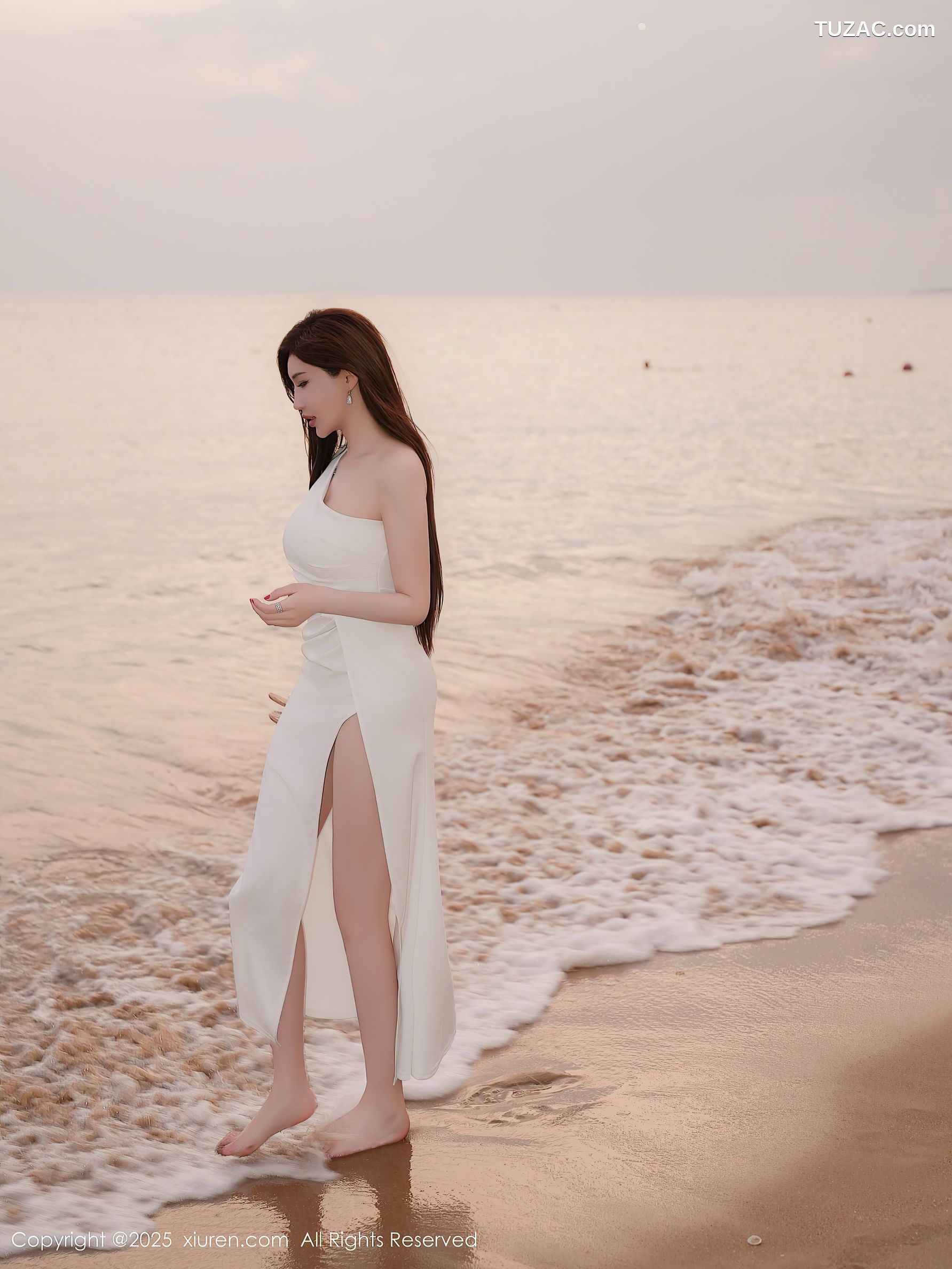 XiuRen秀人网-9782-Carol周妍希X-沙滩白裙-浴缸爆乳-2025.01.20