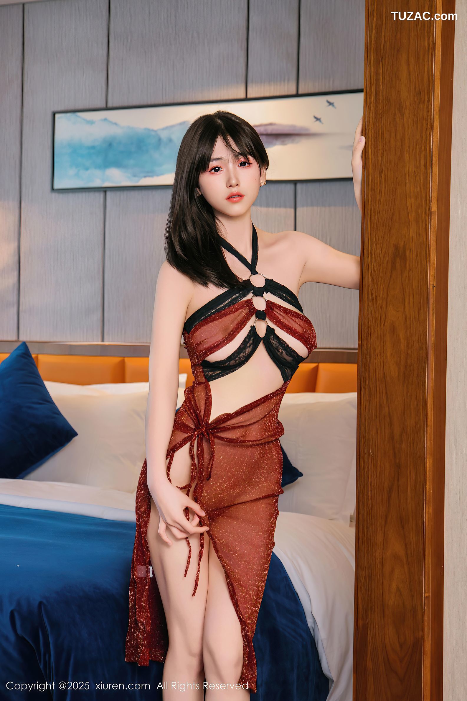 XiuRen秀人网-9804-奶芙乔乔-酒红礼服裙香肩长腿-2025.01.23