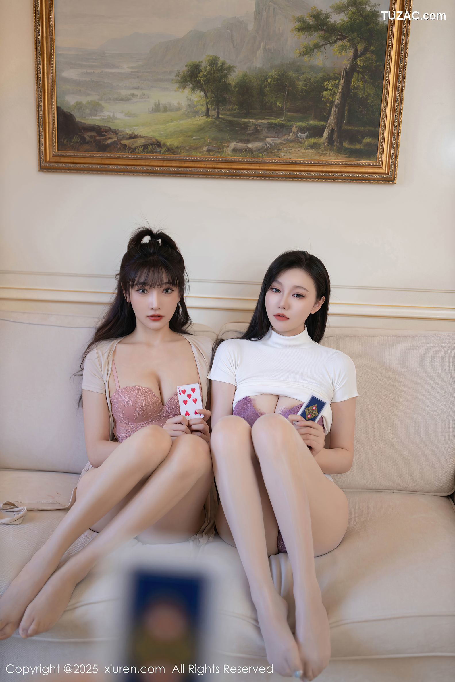 XiuRen秀人网-9806-陆萱萱-初梦瑶-白色连衣短裙粉色内衣姐妹花-2025.01.23