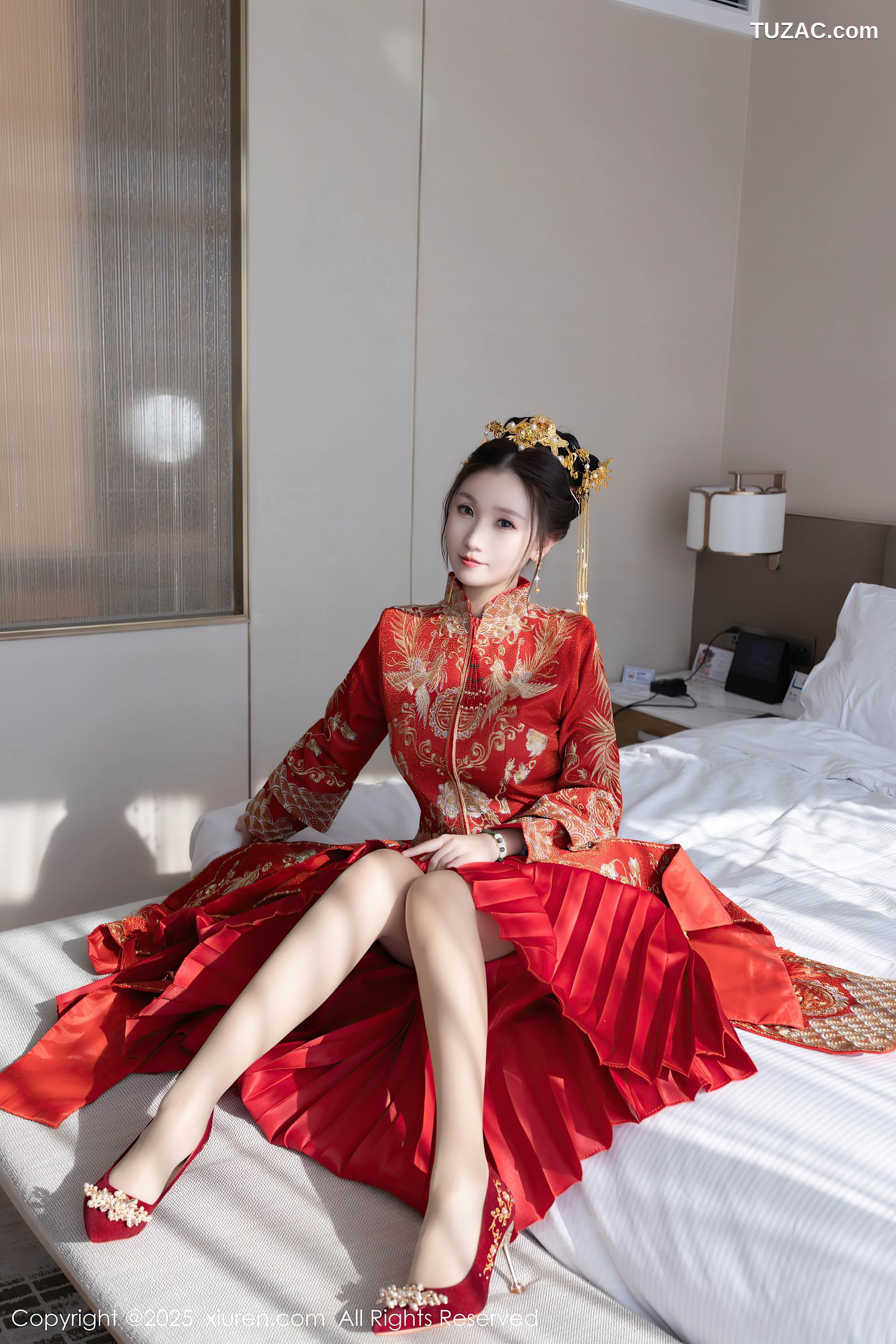 XiuRen秀人网-9811-杏子Yada-红色新娘装红色内衣-2025.01.24