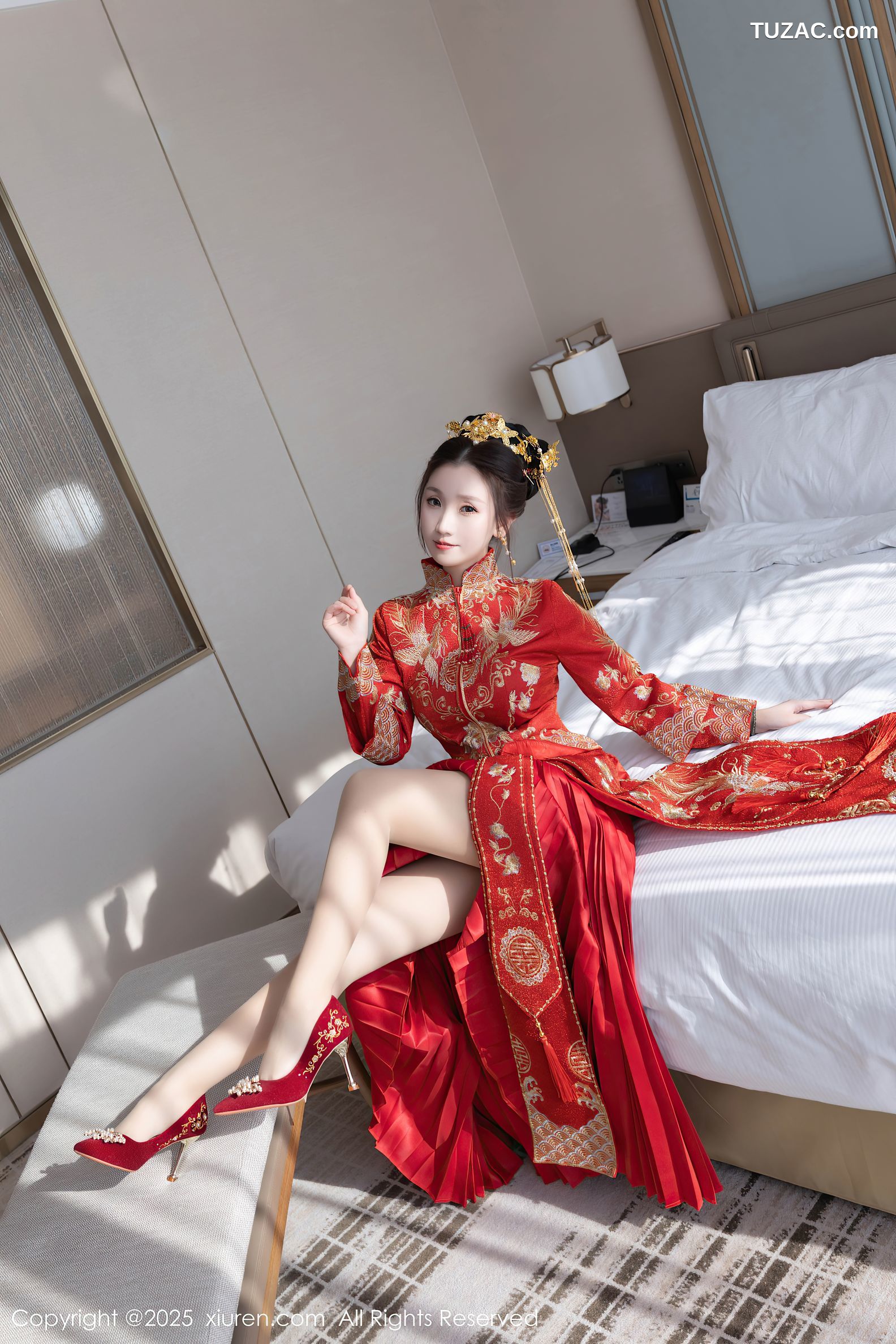 XiuRen秀人网-9811-杏子Yada-红色新娘装红色内衣-2025.01.24