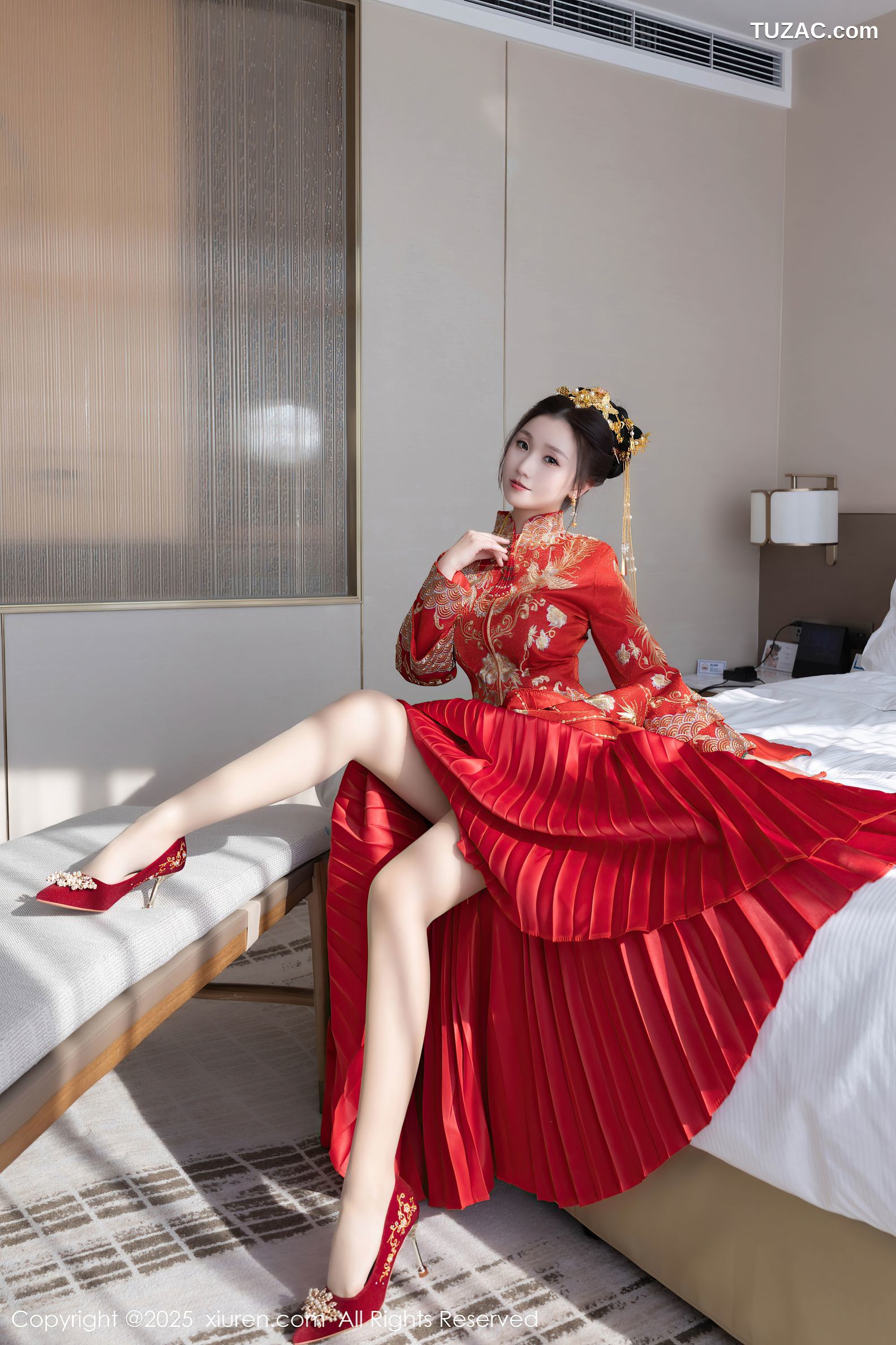XiuRen秀人网-9811-杏子Yada-红色新娘装红色内衣-2025.01.24