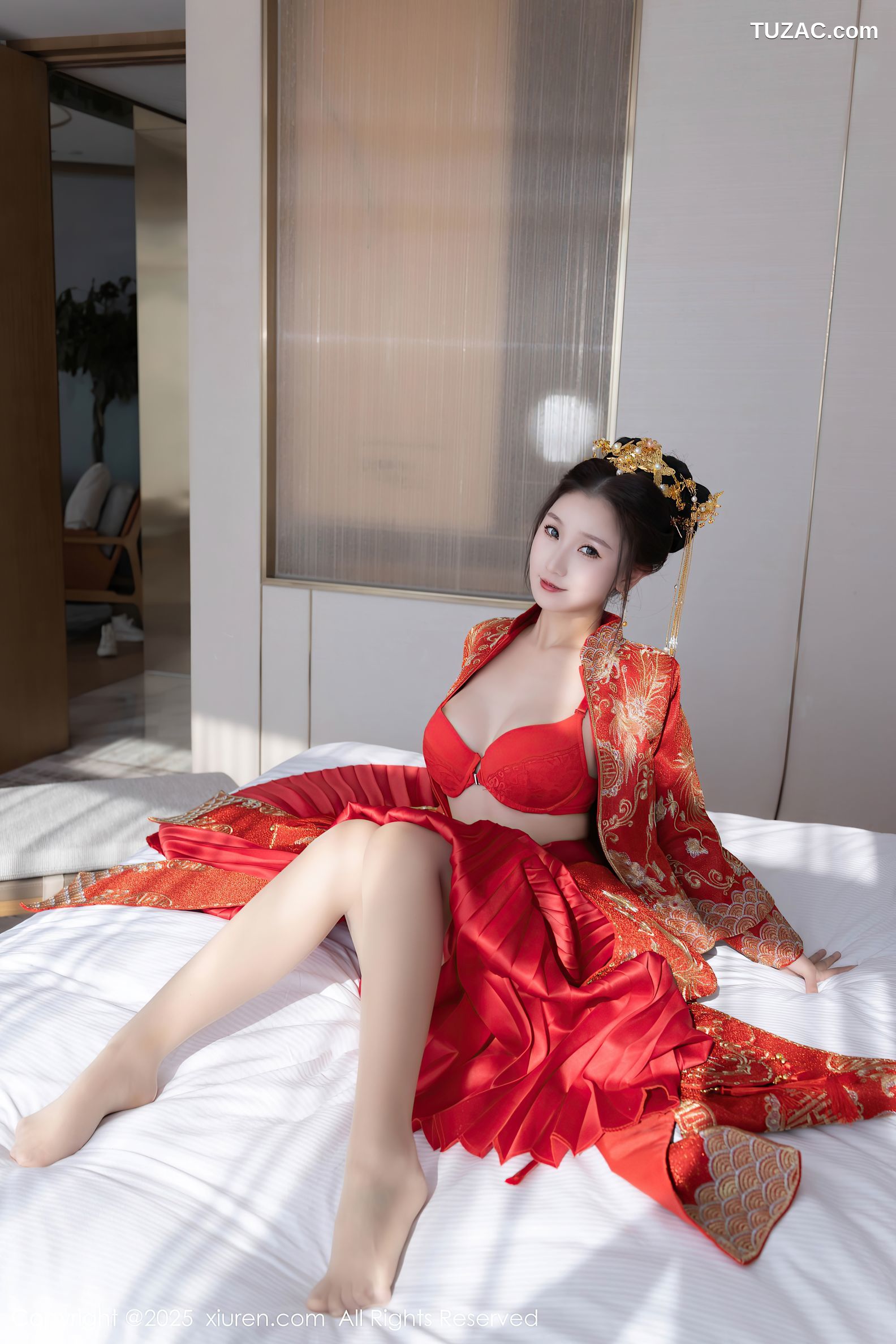 XiuRen秀人网-9811-杏子Yada-红色新娘装红色内衣-2025.01.24