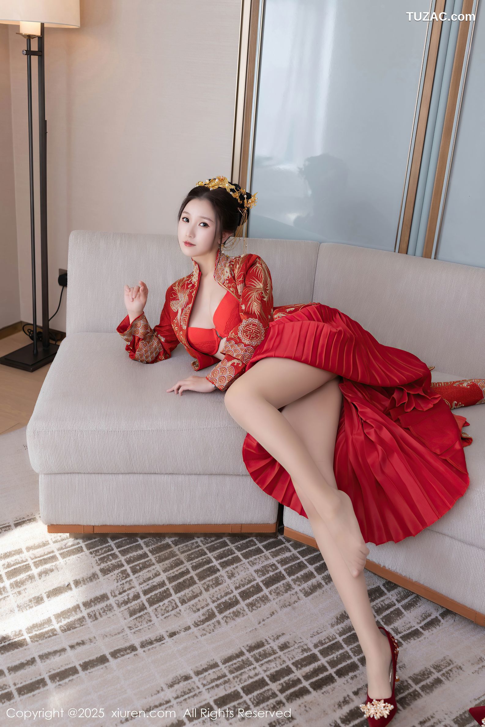 XiuRen秀人网-9811-杏子Yada-红色新娘装红色内衣-2025.01.24