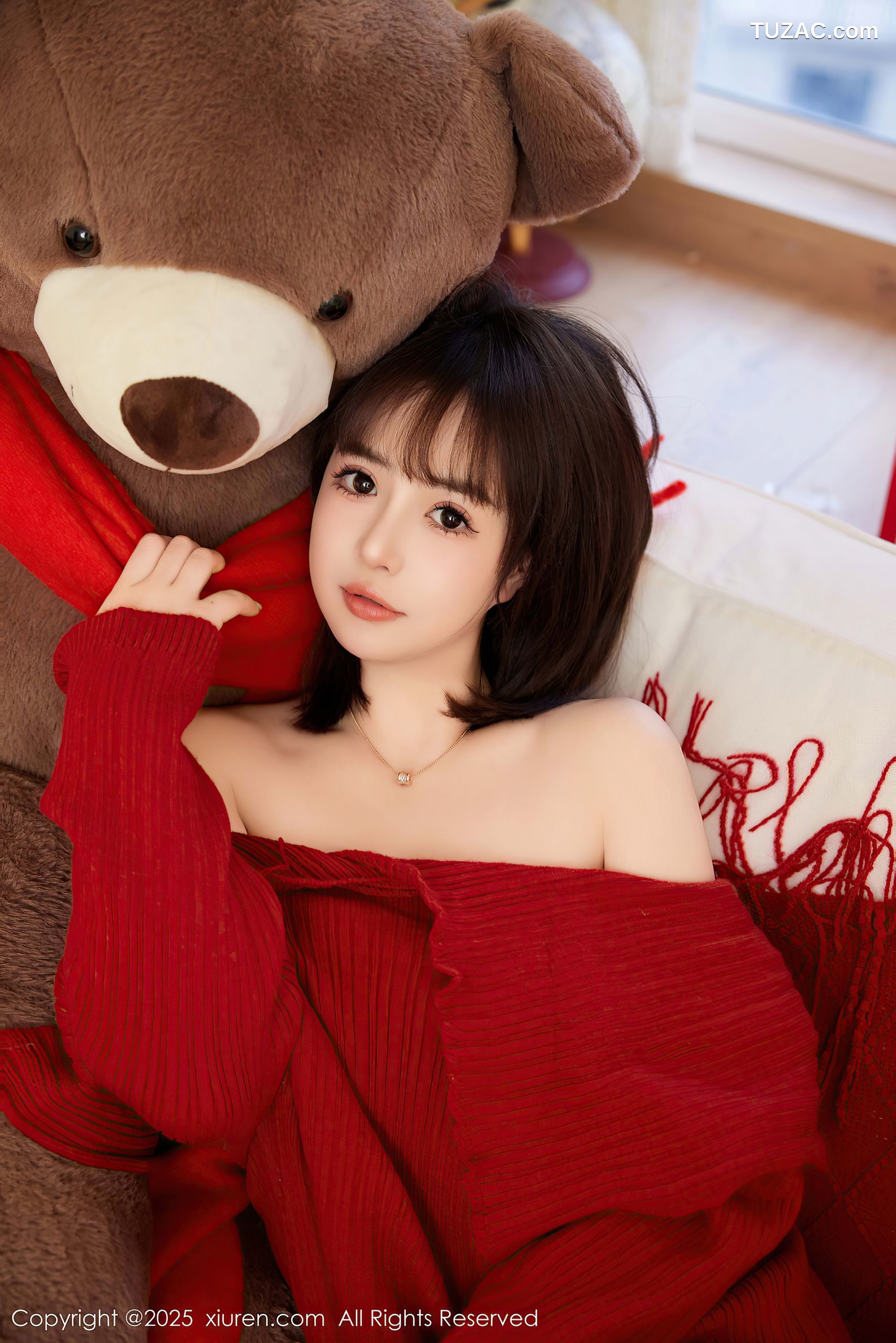 XiuRen秀人网-9818-养乐多Doll-新春特辑-红色针织衫红色内衣-2025.01.25