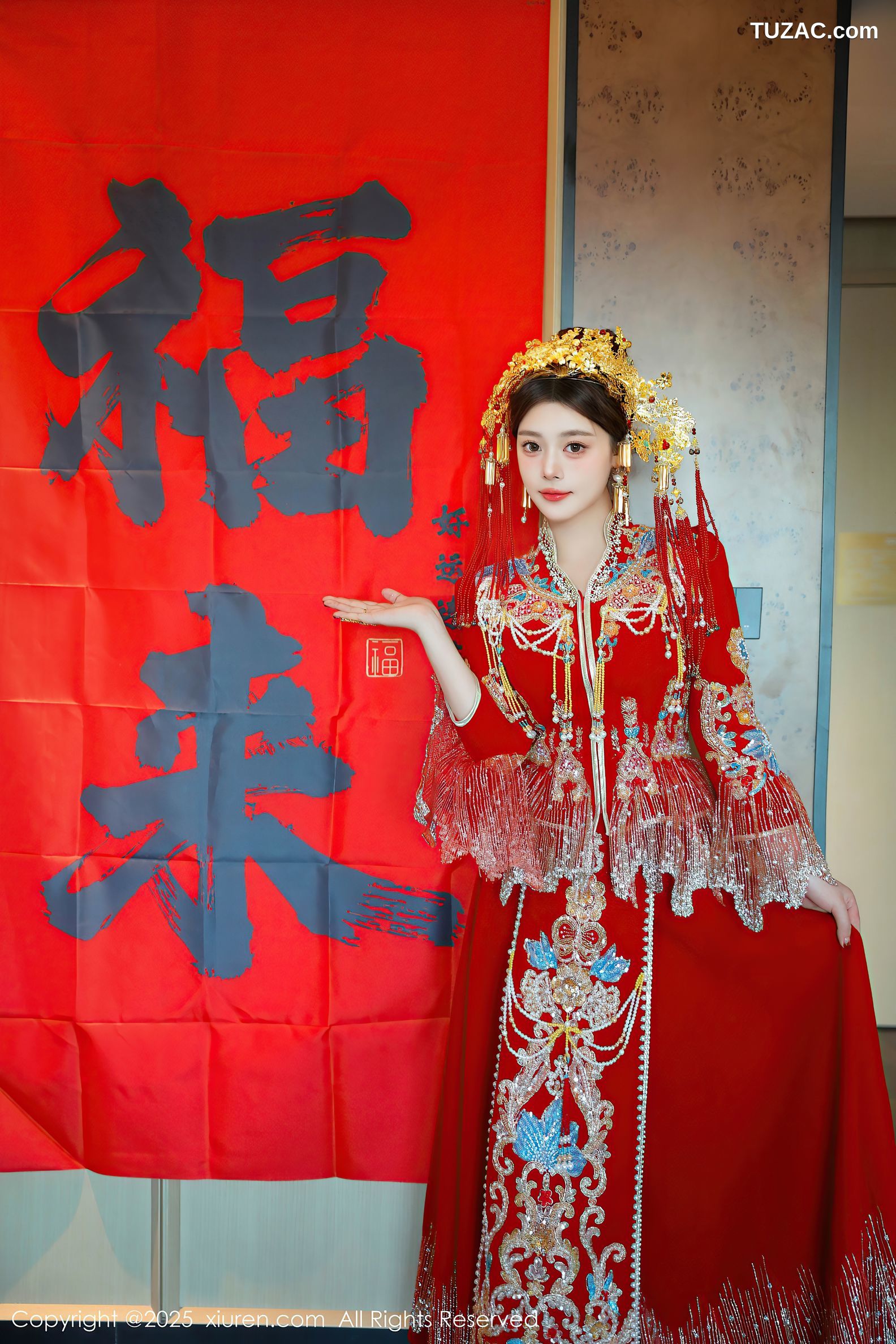 XiuRen秀人网-9823-蛋蛋宝-新春特辑-古风红装白蕾丝内衣爆乳-2025.01.25