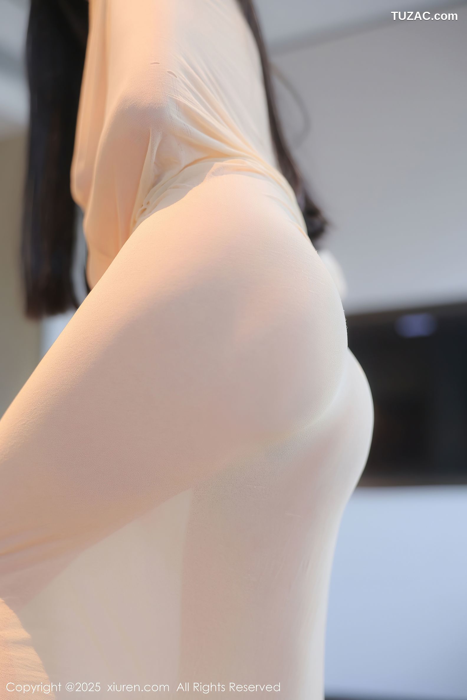 XiuRen秀人网-9825-余安安-轻透肉丝连体衣爆乳-2025.01.26