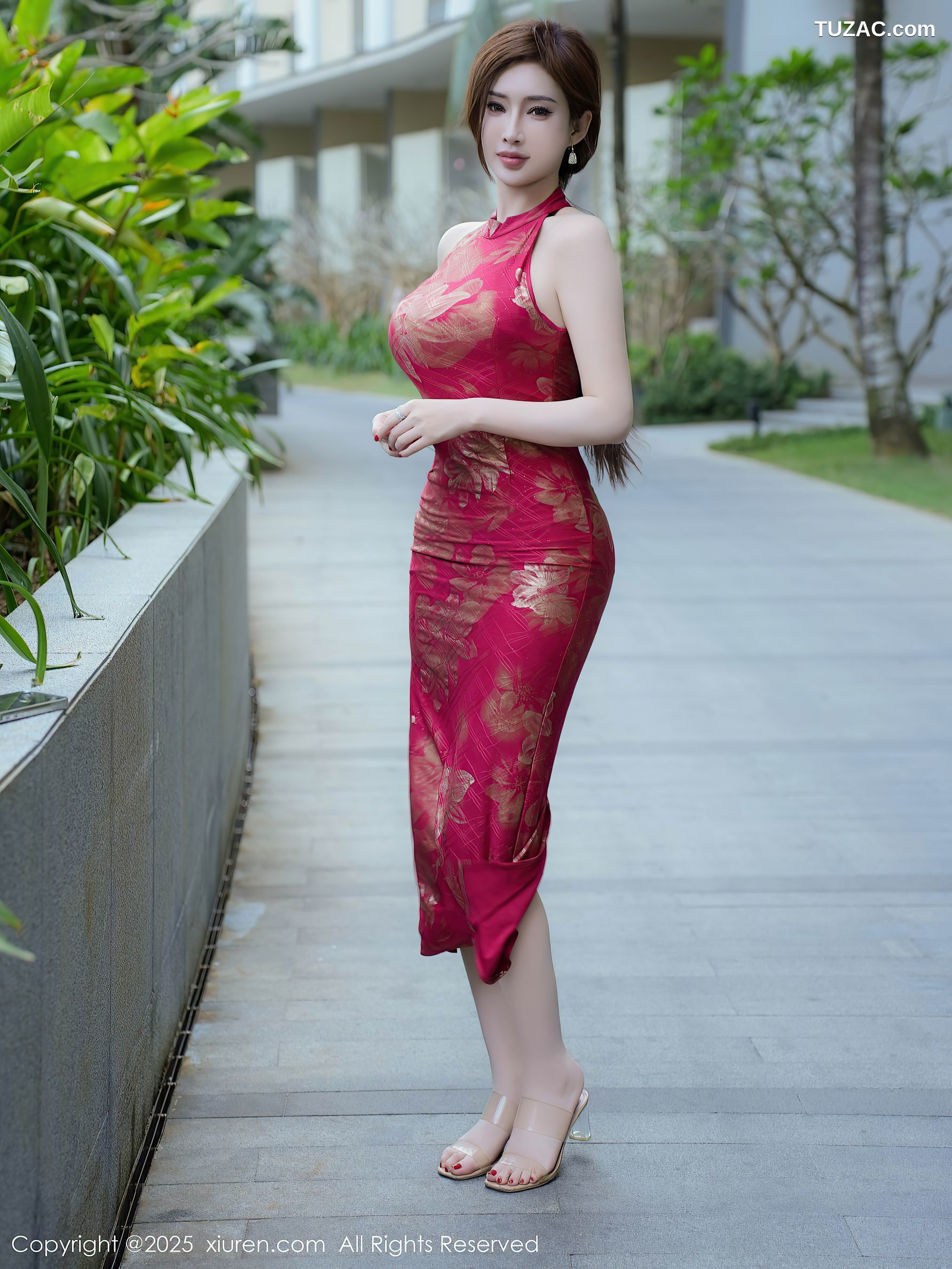 XiuRen秀人网-9837-l周妍希X-红色旗袍肉丝爆乳-2025.02.05