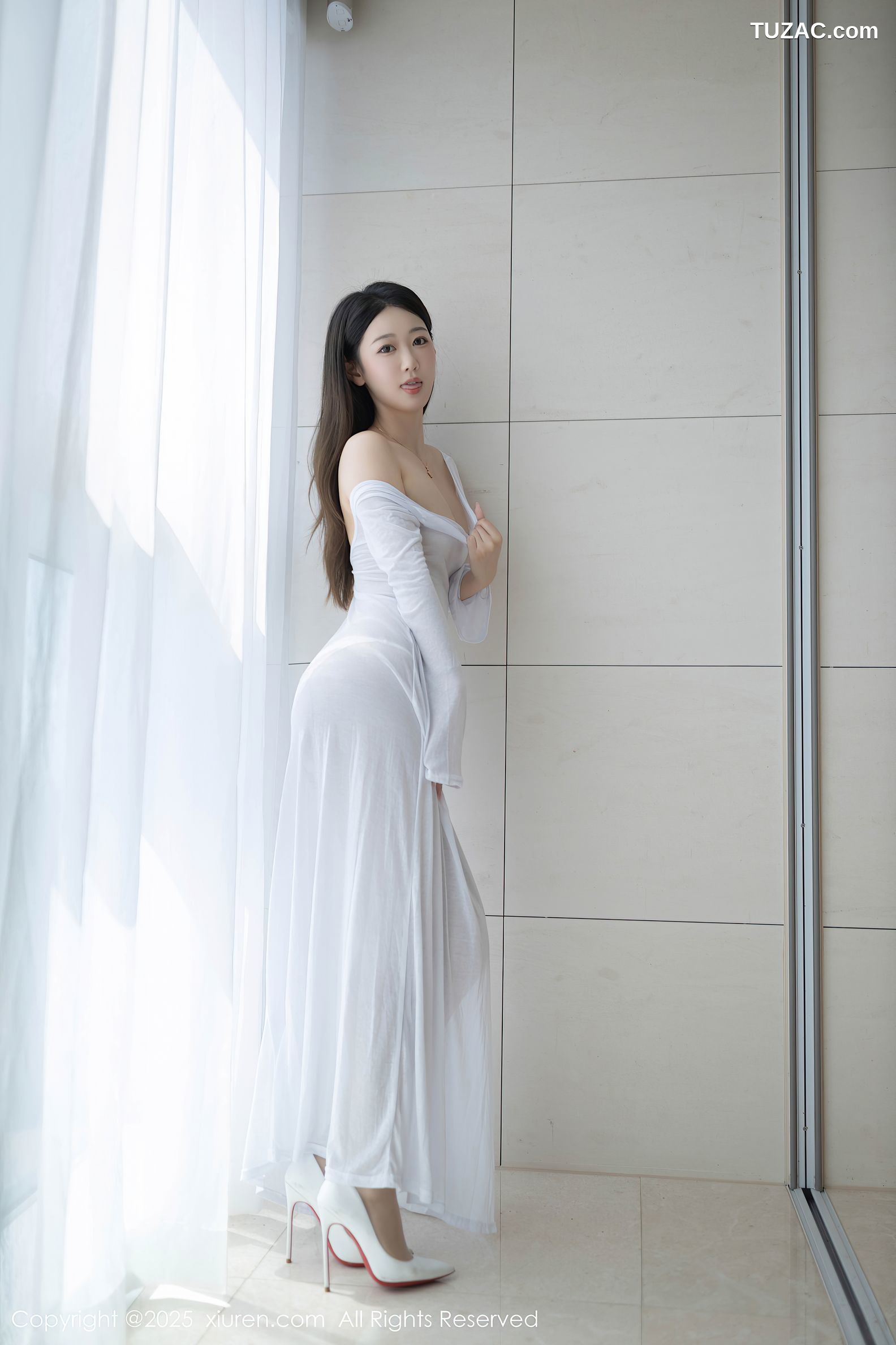XiuRen秀人网-9840-唐安琪-轻透白纱裙玉体隐现-2025.02.05