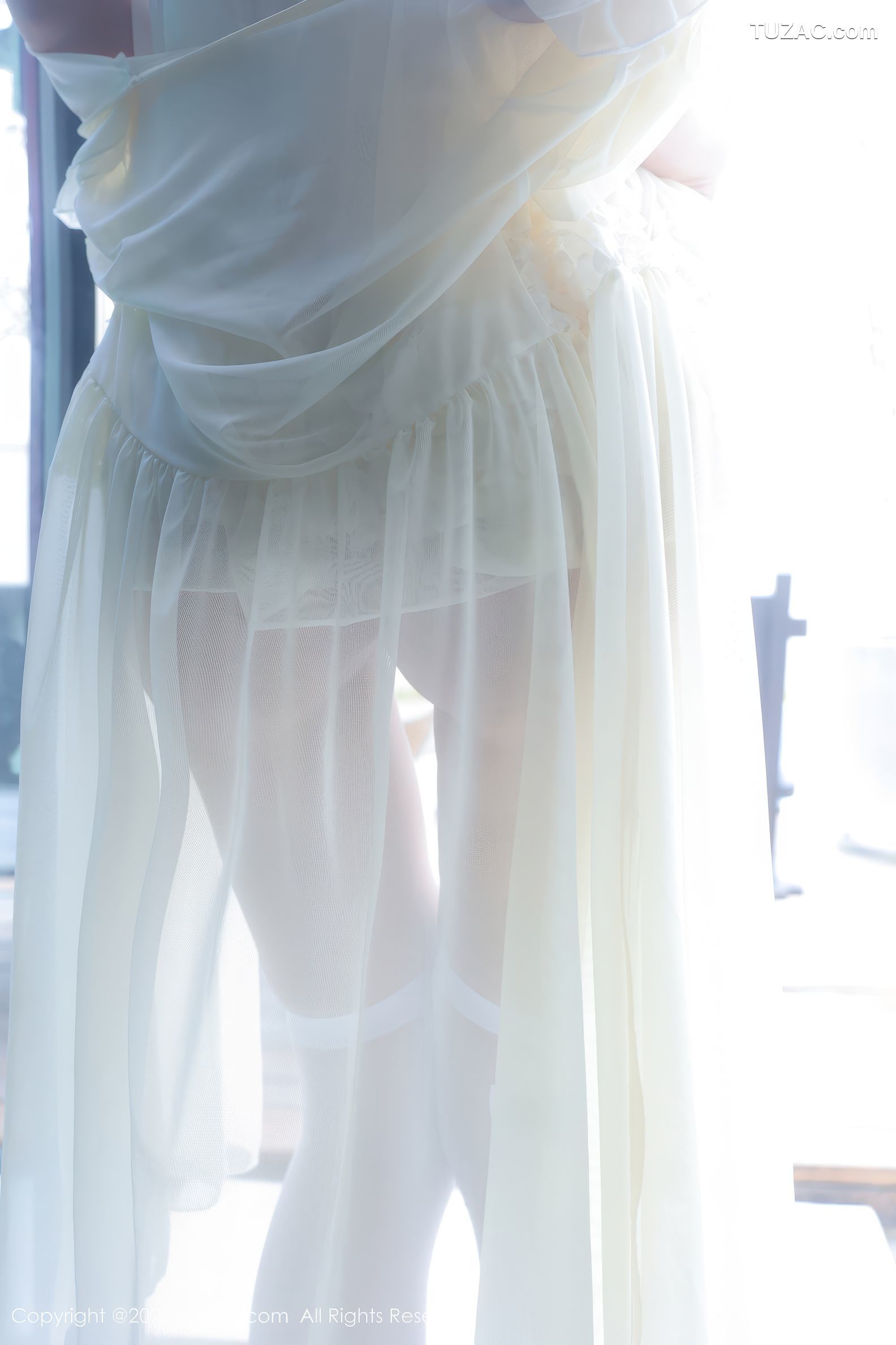 XiuRen秀人网-9851-桃妖夭-轻透白蕾丝睡衣浴缸湿身爆乳-2025.02.07