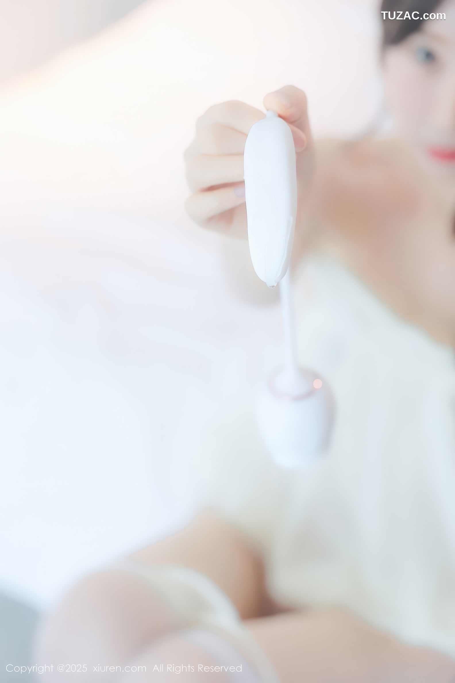 XiuRen秀人网-9851-桃妖夭-轻透白蕾丝睡衣浴缸湿身爆乳-2025.02.07